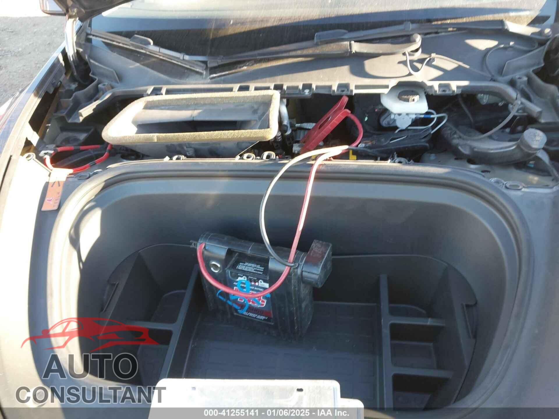 TESLA MODEL Y 2021 - 5YJYGAEE7MF186586