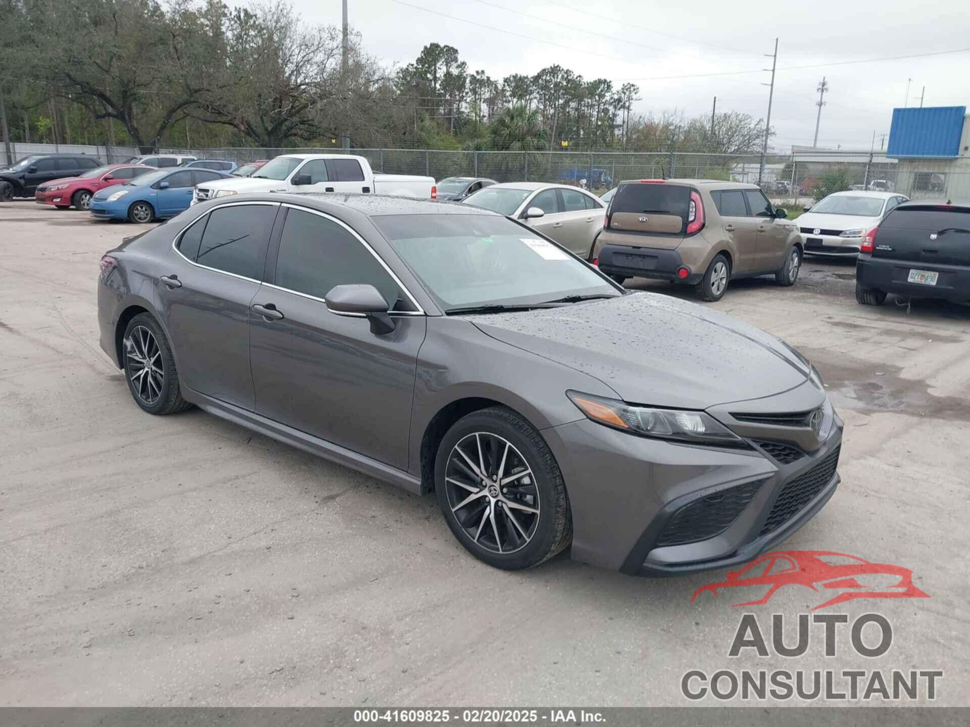 TOYOTA CAMRY 2023 - 4T1T11AK6PU799233