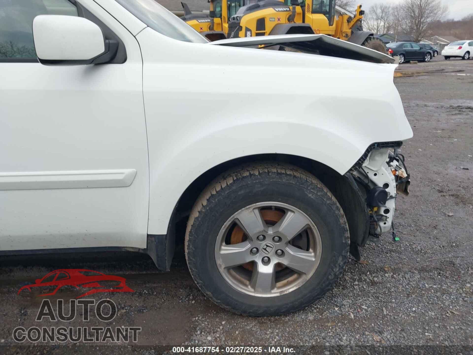 HONDA PILOT 2011 - 5FNYF4H43BB088210