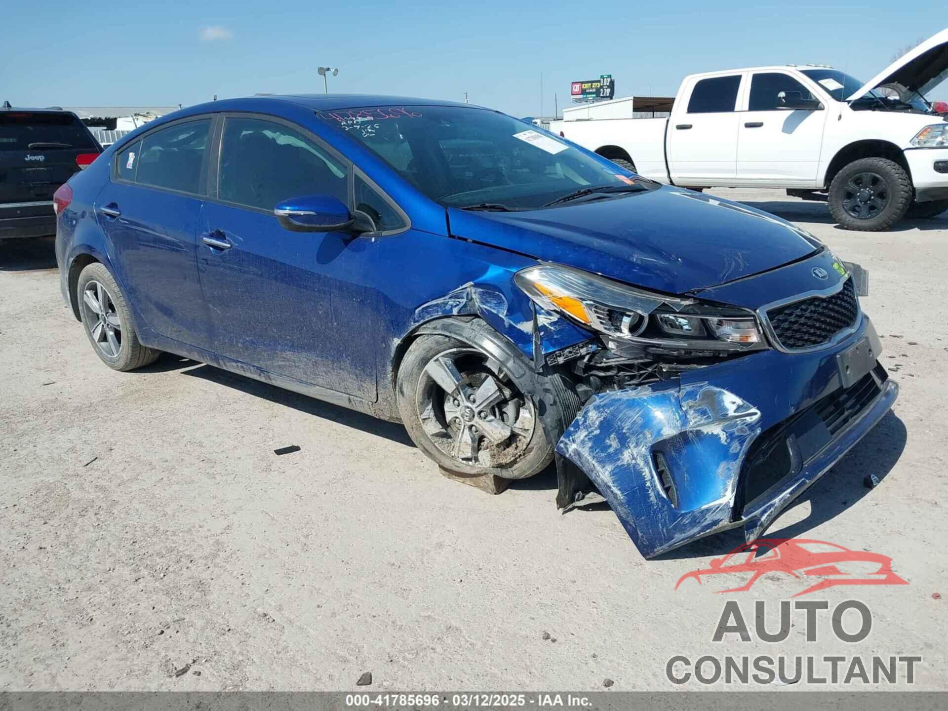 KIA FORTE 2018 - 3KPFL4A77JE213766