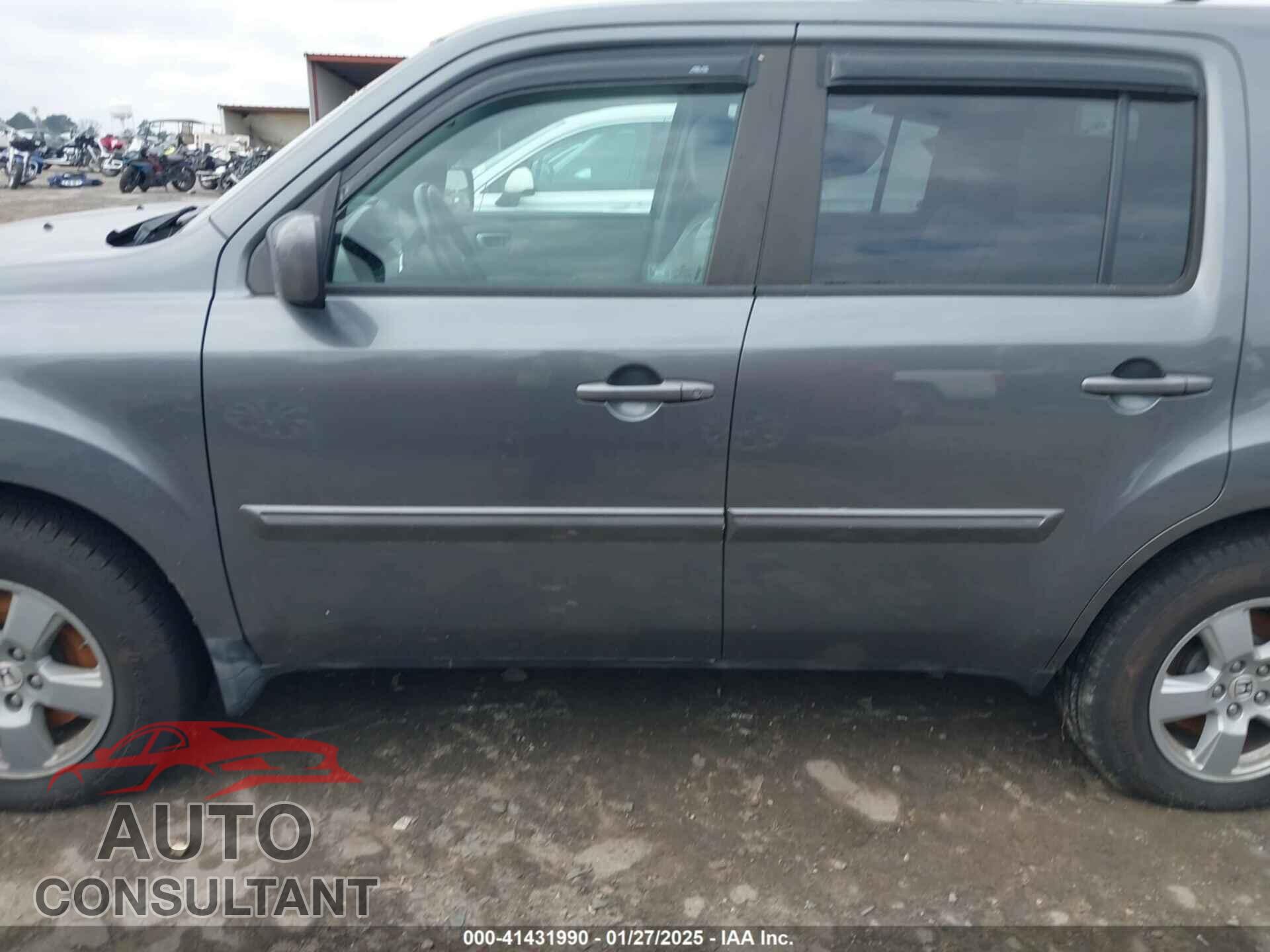 HONDA PILOT 2011 - 5FNYF4H54BB024282
