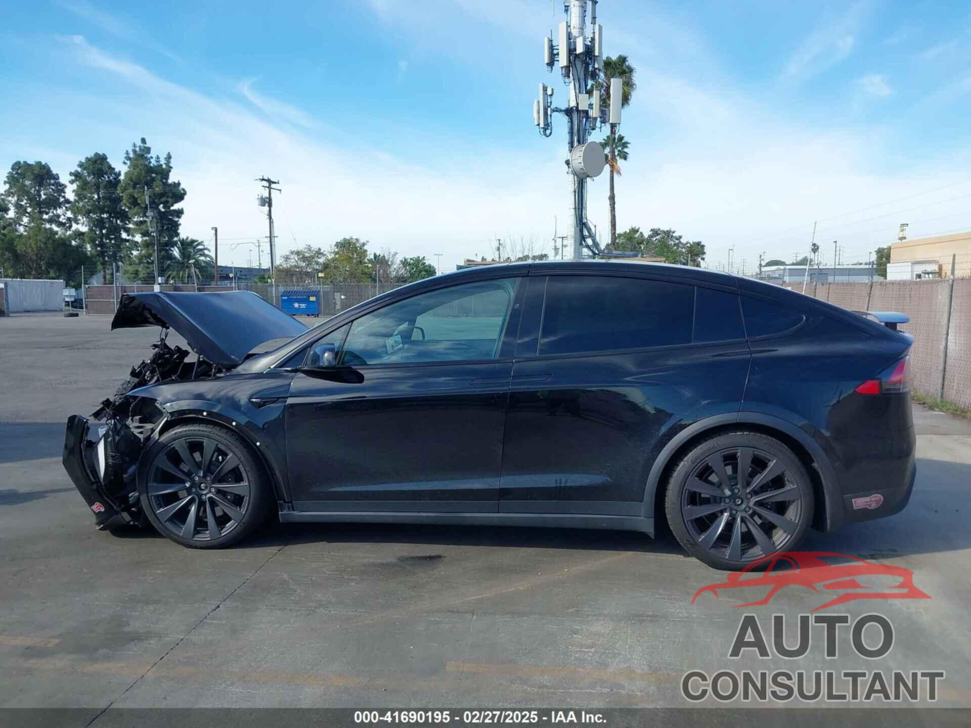 TESLA MODEL X 2022 - 7SAXCBE56NF330162