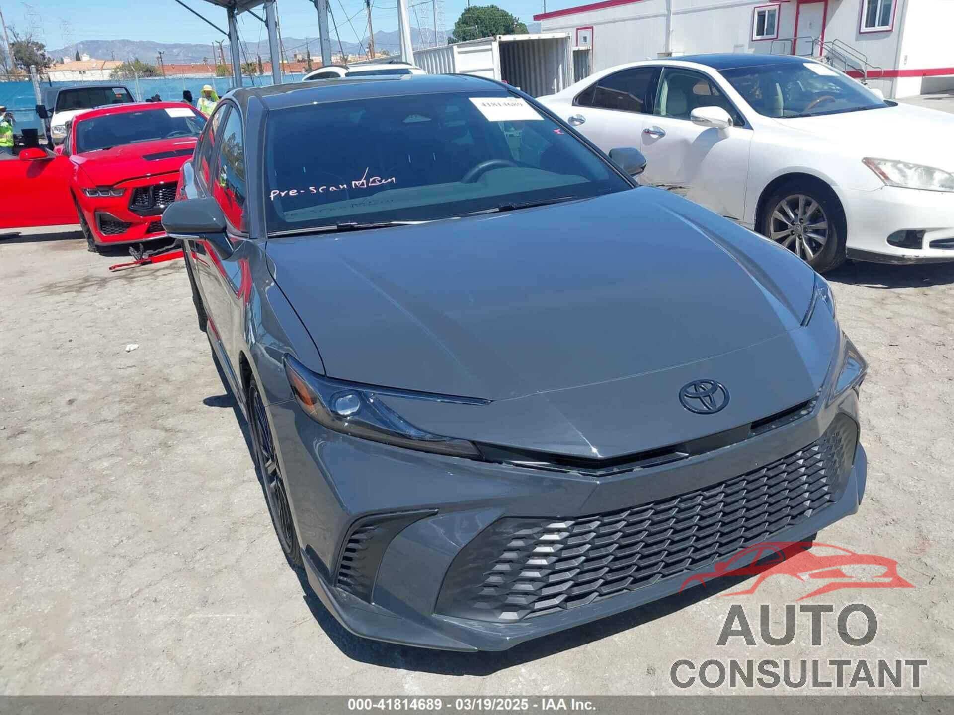 TOYOTA CAMRY 2025 - 4T1DAACK9SU070427