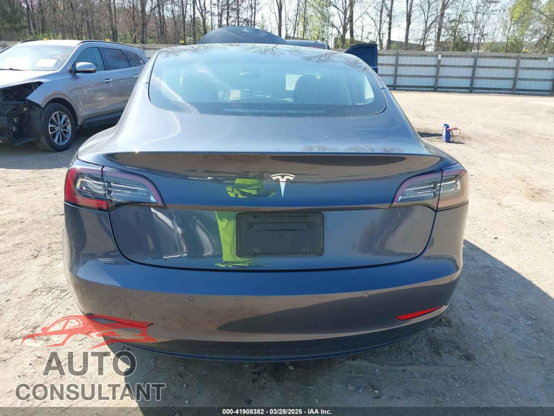TESLA MODEL 3 2021 - 5YJ3E1EA9MF869919