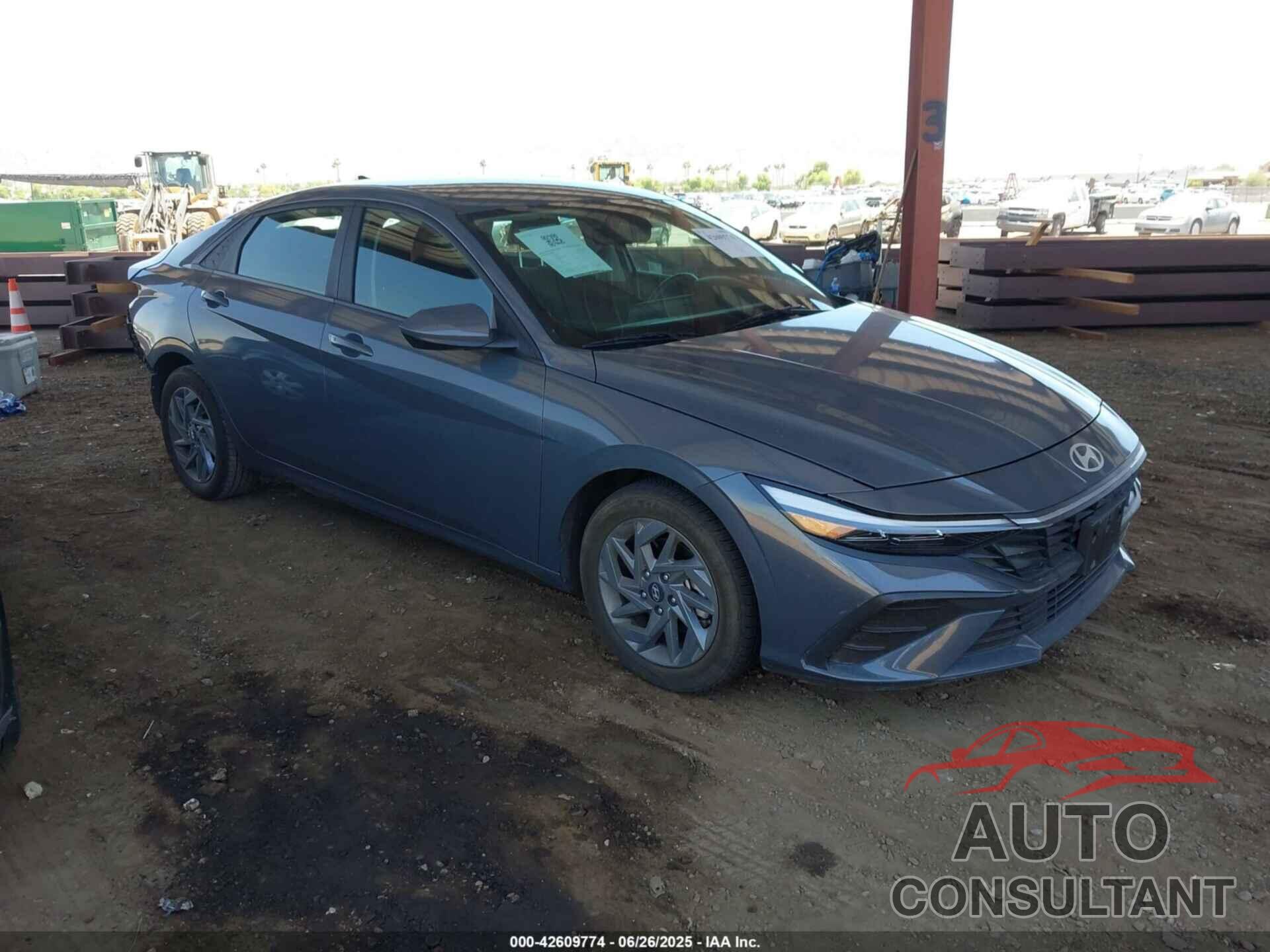 HYUNDAI ELANTRA 2024 - KMHLM4DG2RU785963