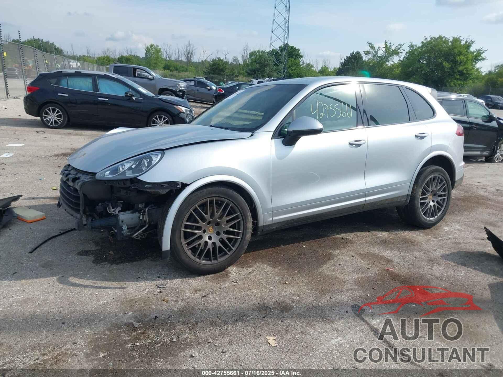 PORSCHE CAYENNE 2017 - WP1AA2A2XHKA84758