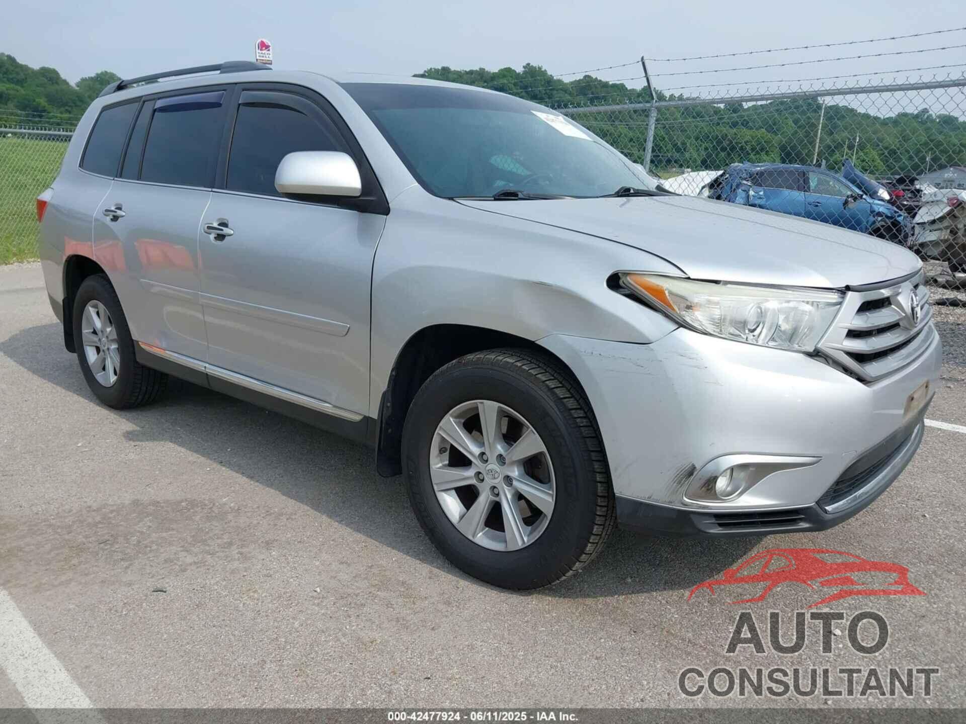 TOYOTA HIGHLANDER 2011 - 5TDBK3EH7BS060893