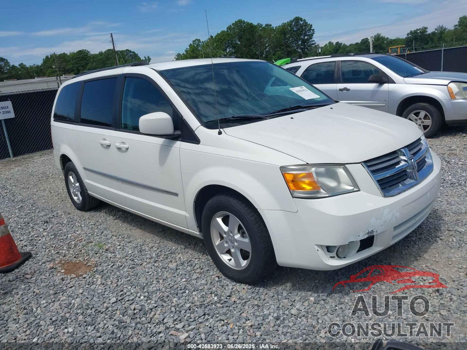 DODGE GRAND CARAVAN 2010 - 2D4RN5D10AR111568