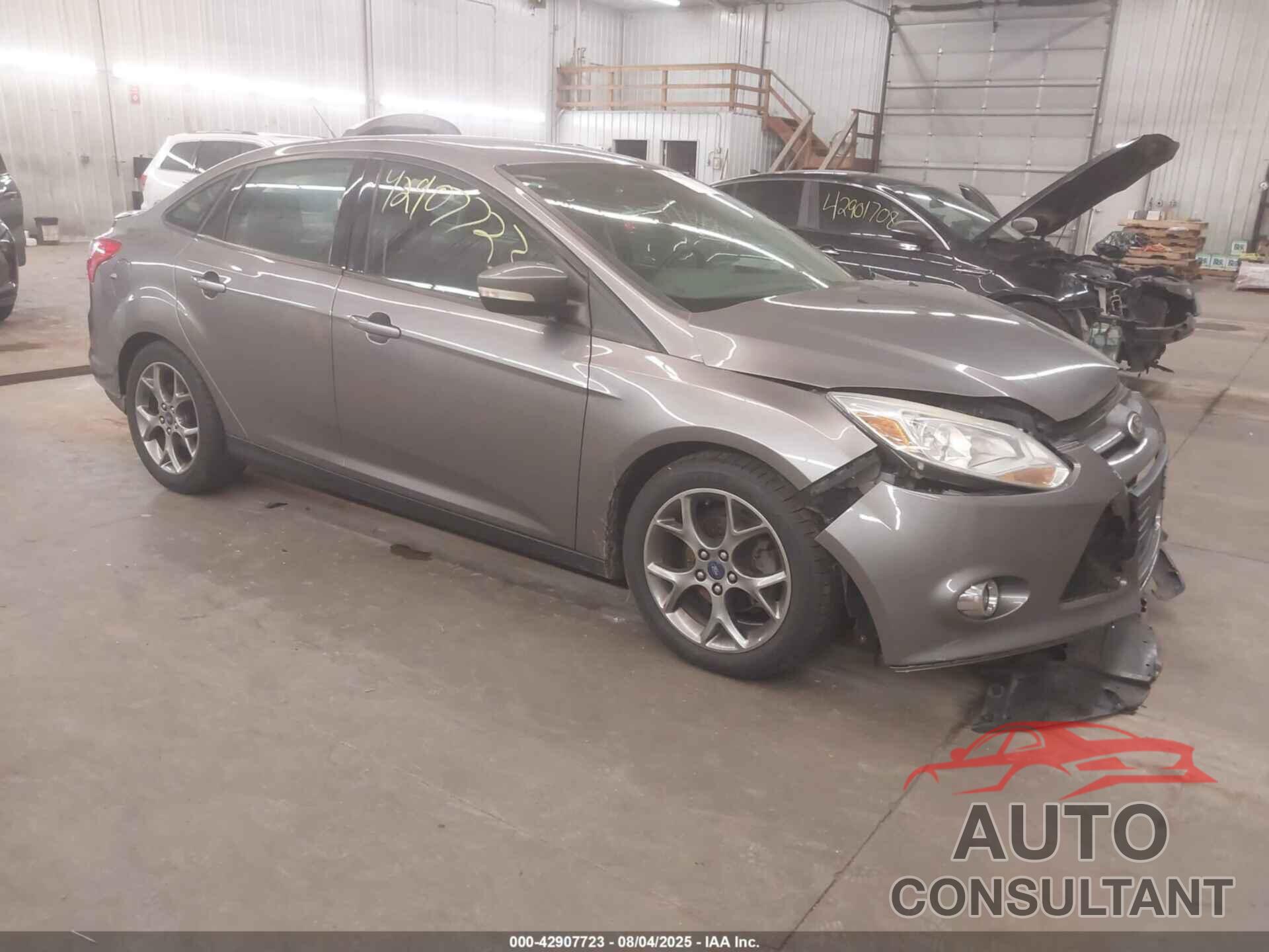 FORD FOCUS 2014 - 1FADP3F27EL209755
