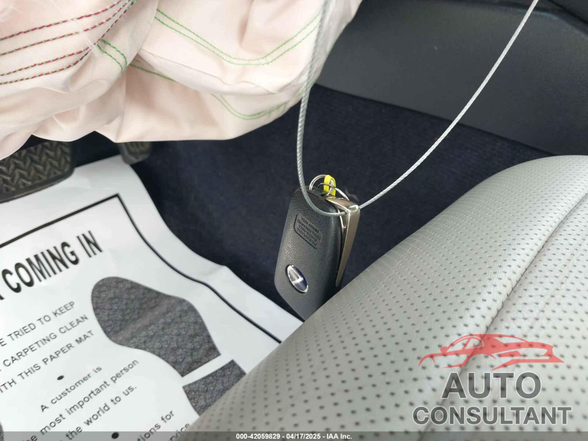 LEXUS ES 300H 2013 - JTHBW1GG4D2005498