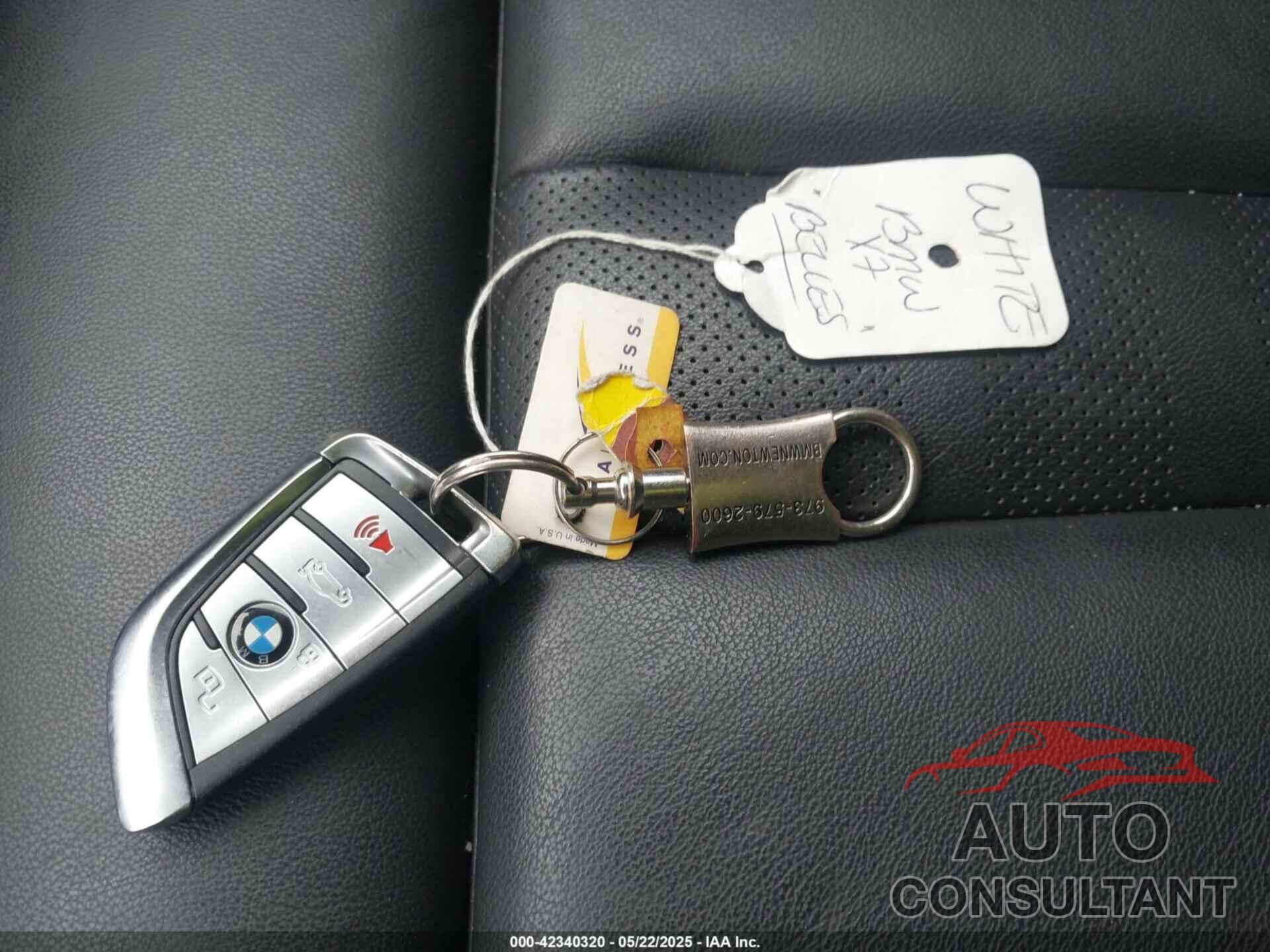 BMW X7 2020 - 5UXCX6C09L9C83152