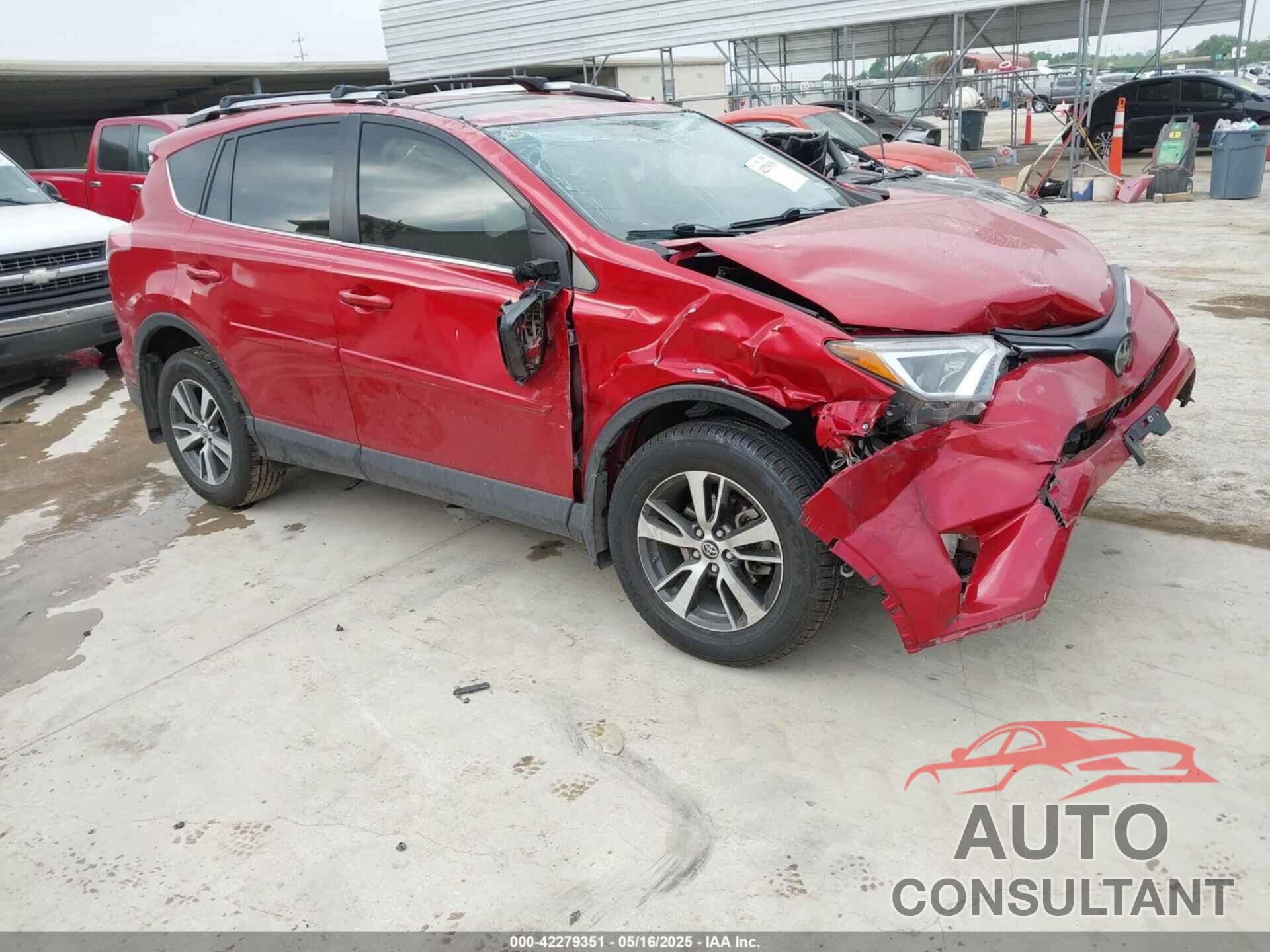 TOYOTA RAV4 2017 - JTMWFREV9HJ109712