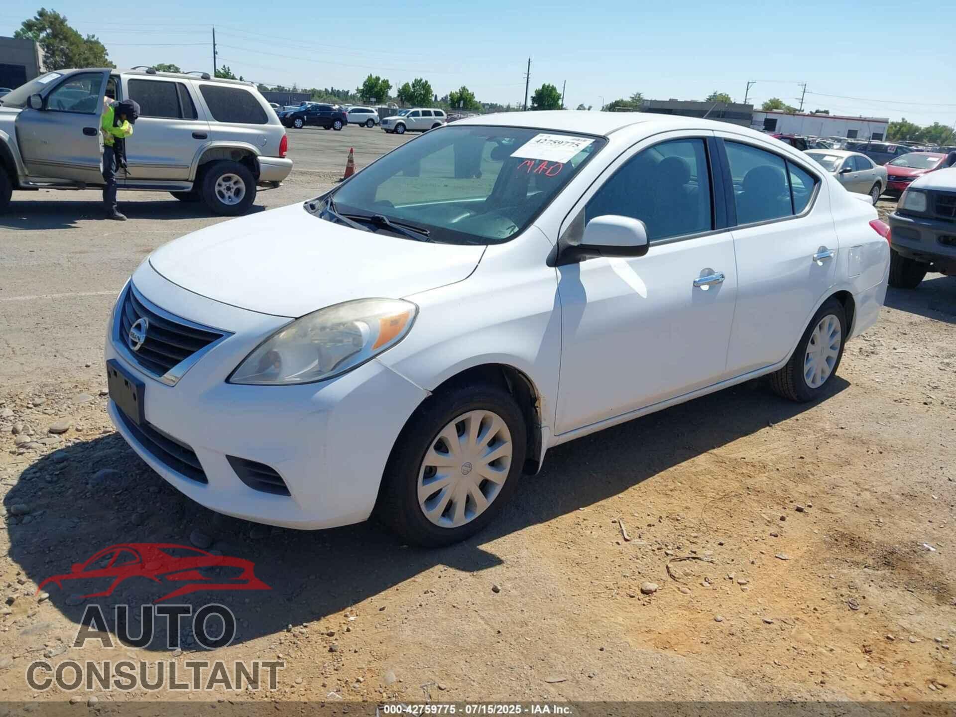 NISSAN VERSA 2014 - 3N1CN7AP9EL821663