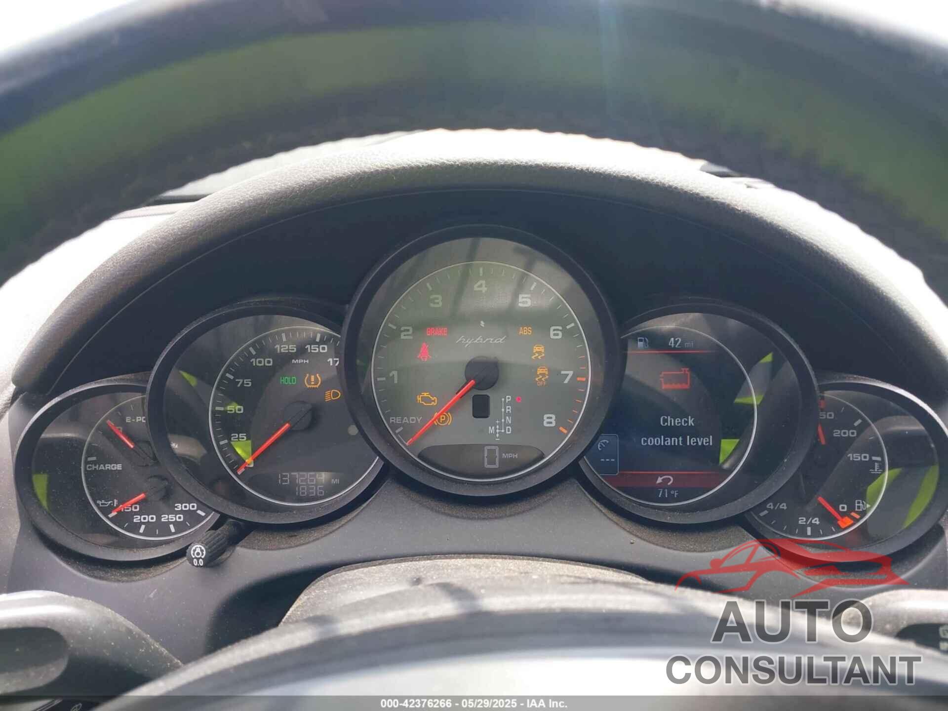 PORSCHE CAYENNE HYBRID 2013 - WP1AE2A24DLA16027