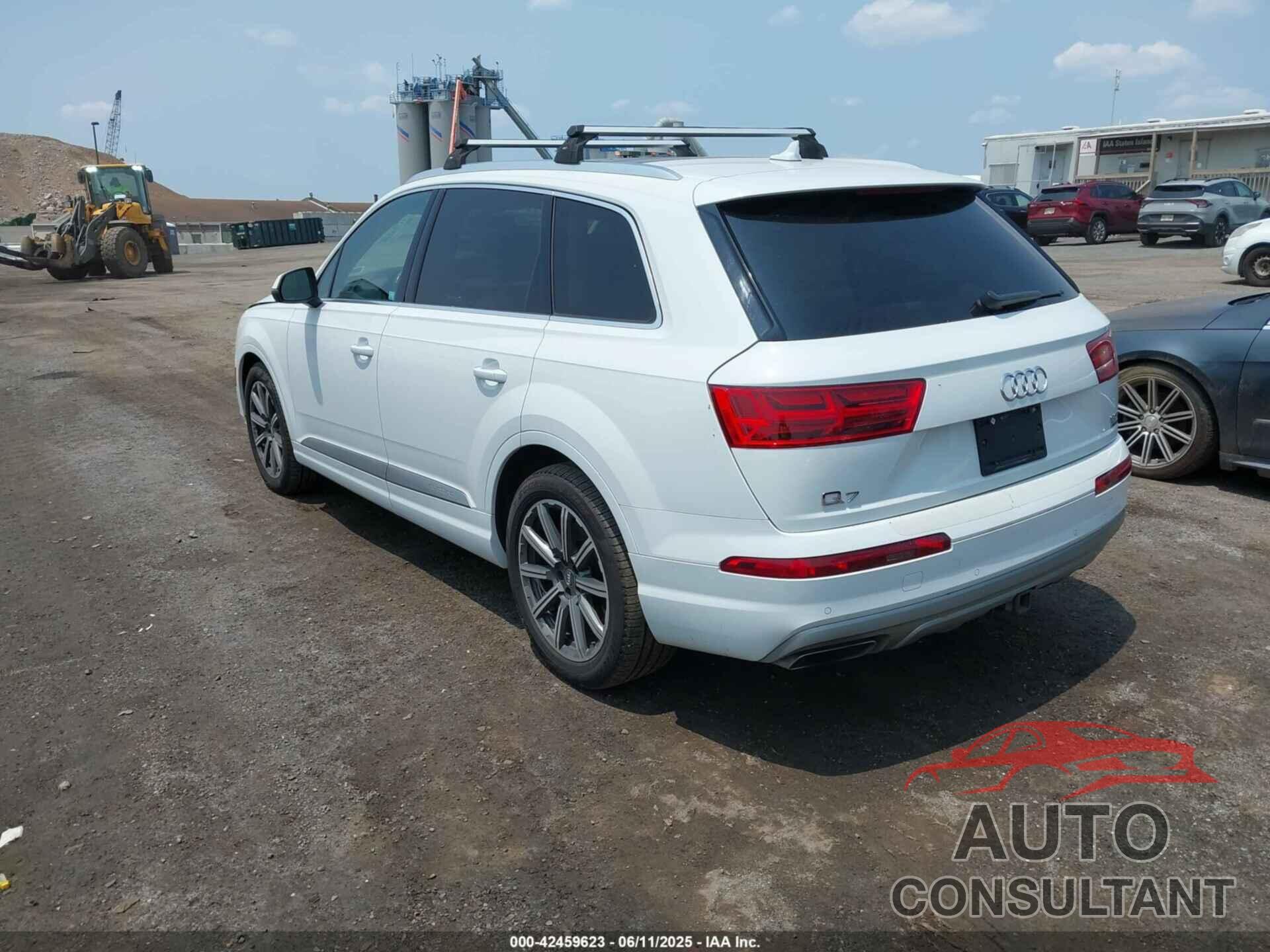 AUDI Q7 2017 - WA1VABF77HD030761