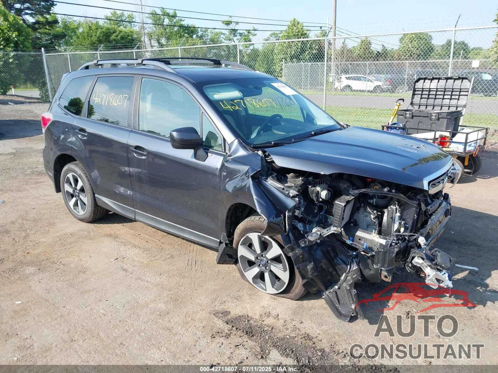 SUBARU FORESTER 2018 - JF2SJAEC2JH483347