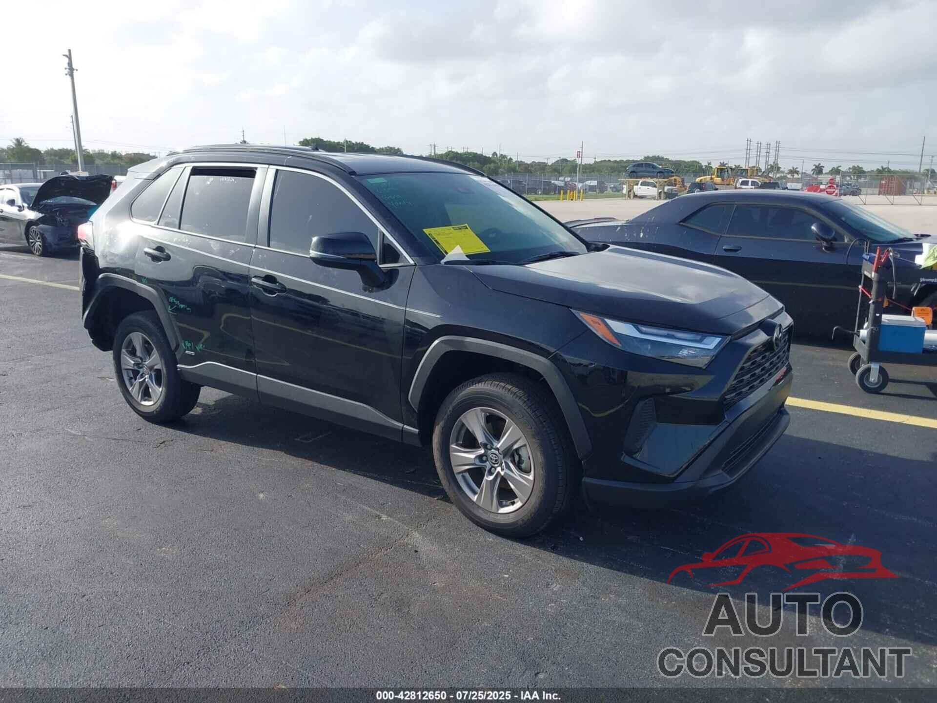 TOYOTA RAV4 HYBRID 2025 - JTMMWRFV0SD597346