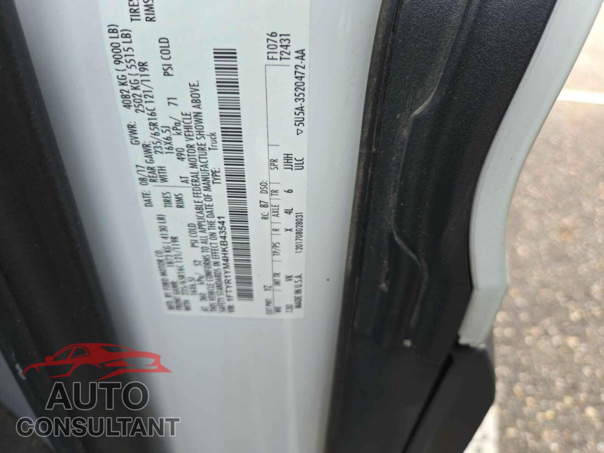FORD TRANSIT 2017 - 1FTYR1YM4HKB43541