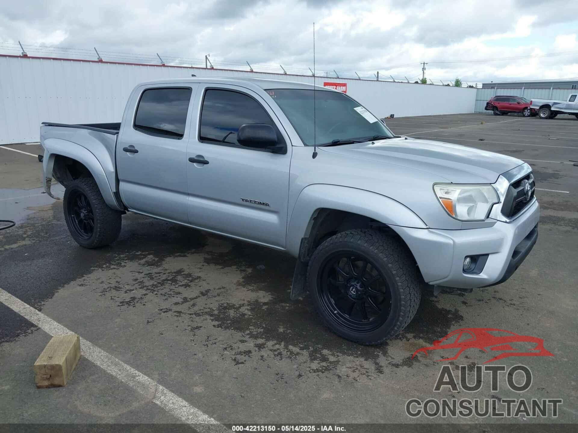 TOYOTA TACOMA 2012 - 3TMJU4GN5CM131976