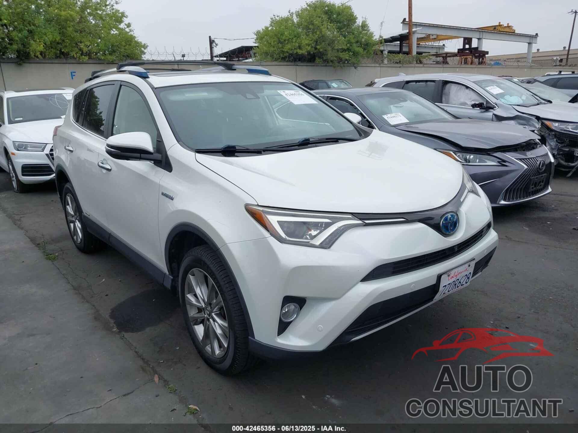 TOYOTA RAV4 HYBRID 2017 - JTMDJREV6HD141702