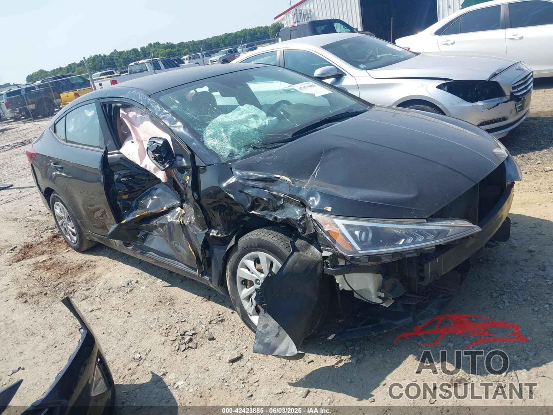 HYUNDAI ELANTRA 2020 - KMHD74LF5LU012061