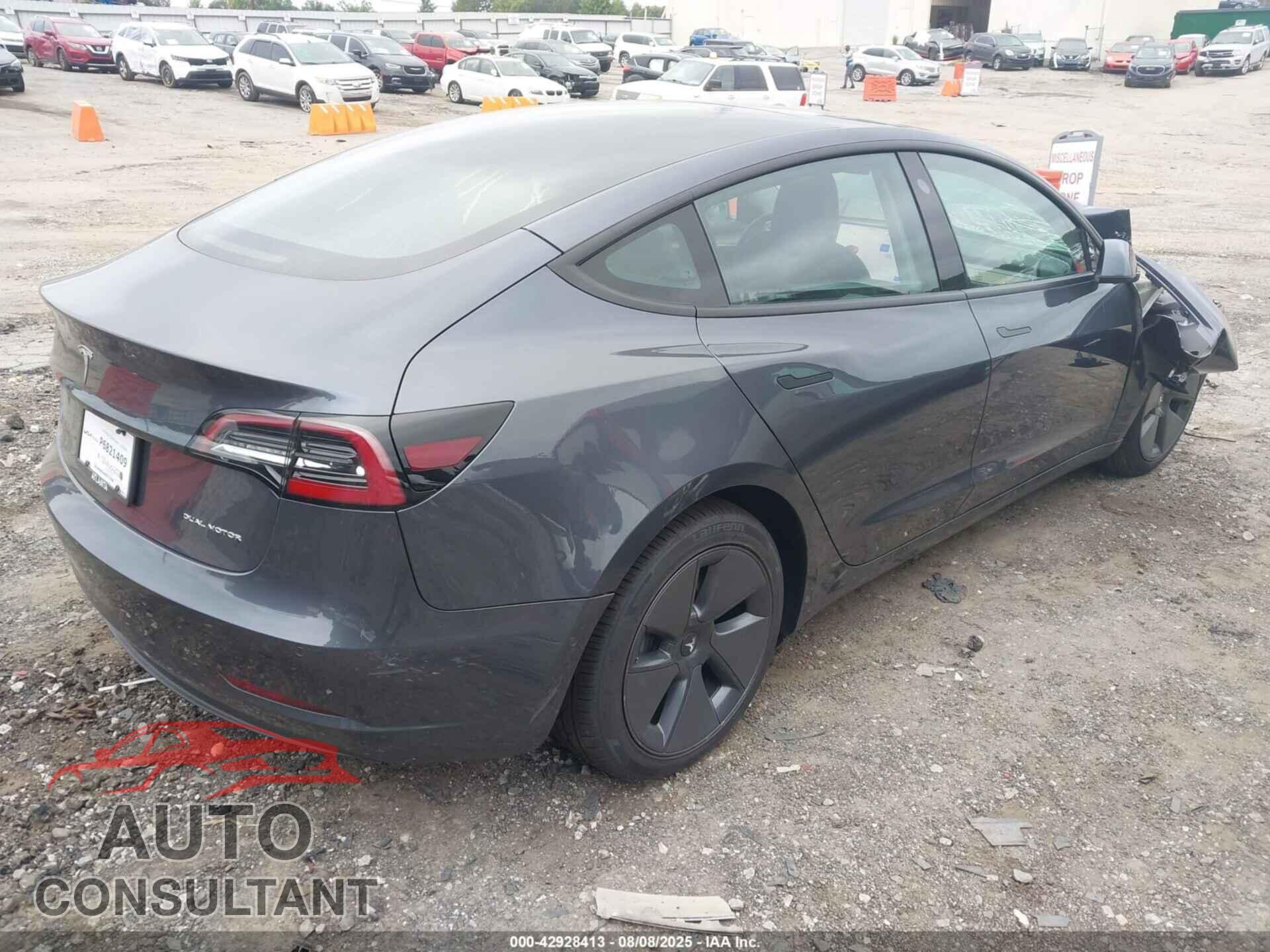 TESLA MODEL 3 2022 - 5YJ3E1EB7NF267773