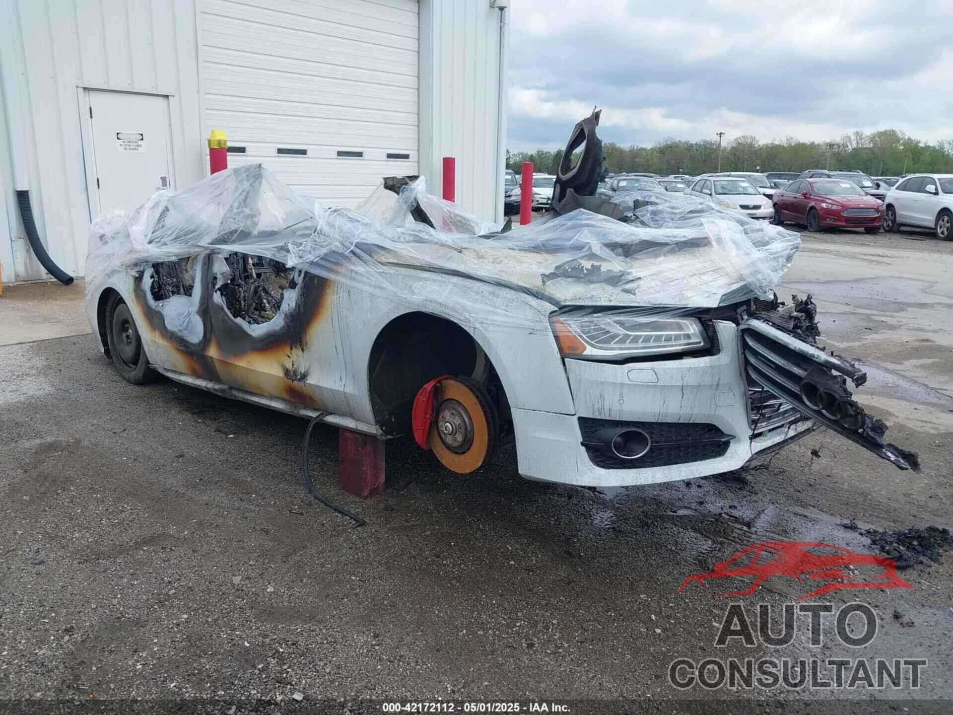 AUDI A8 L 2017 - WAU43AFD7HN005877