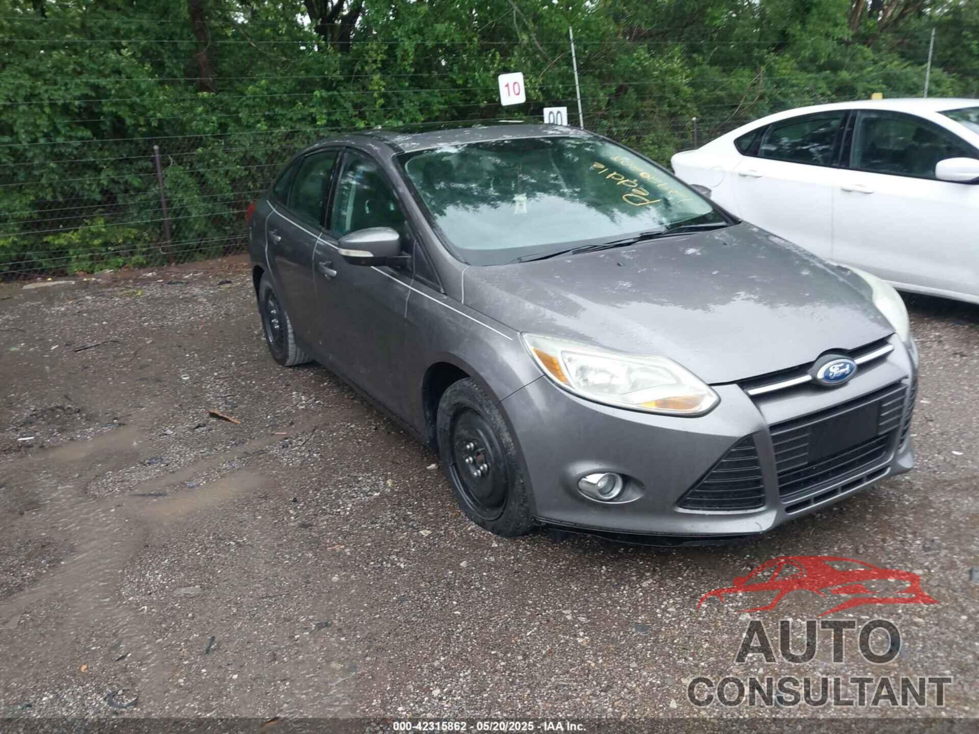 FORD FOCUS 2012 - 1FAHP3F20CL138736
