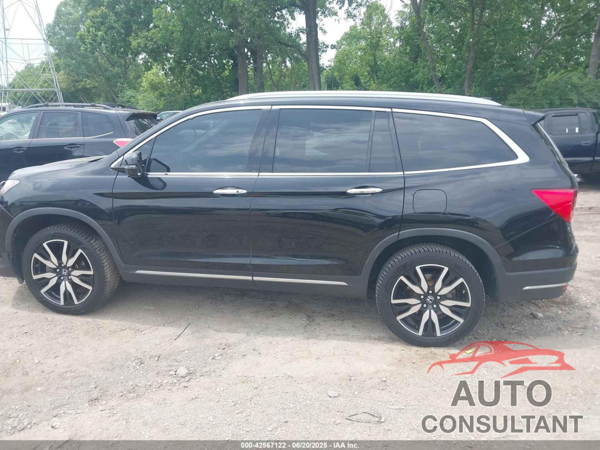 HONDA PILOT 2021 - 5FNYF6H92MB000922
