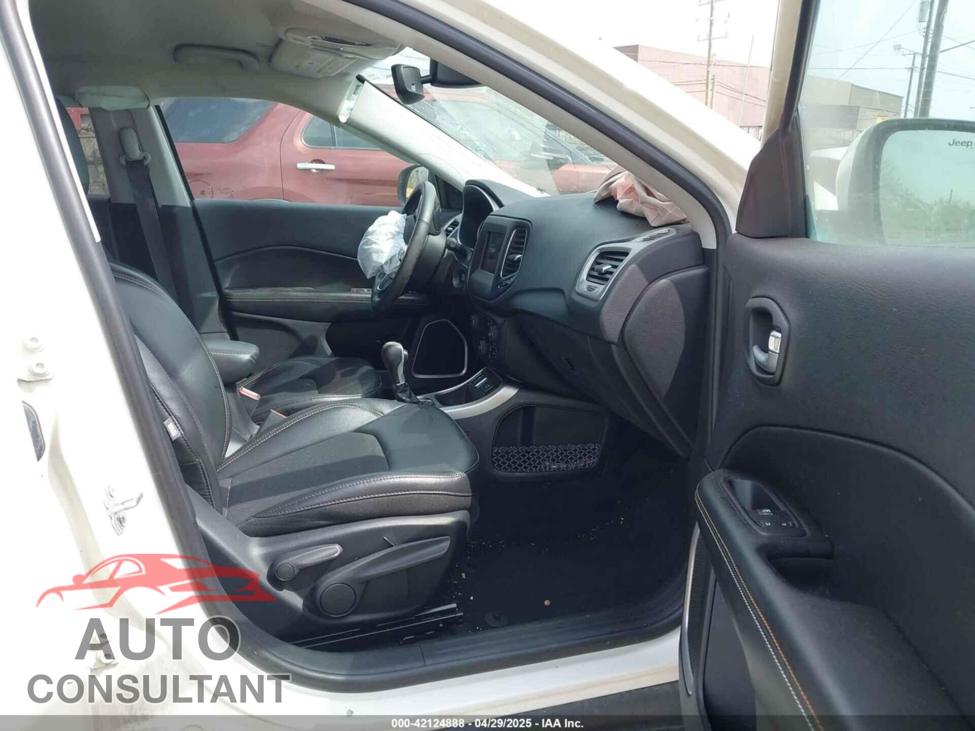 JEEP COMPASS 2019 - 3C4NJCBB1KT646706