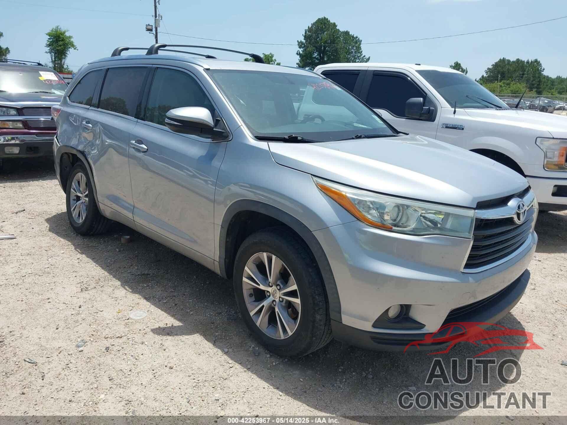 TOYOTA HIGHLANDER 2015 - 5TDKKRFH7FS053367