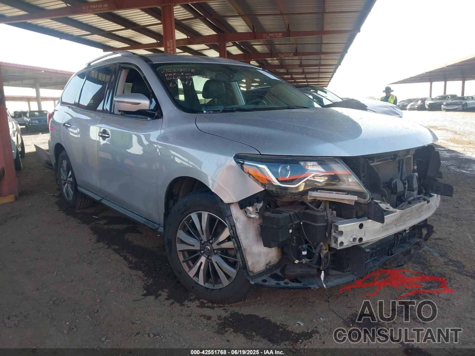 NISSAN PATHFINDER 2017 - 5N1DR2MM3HC696441
