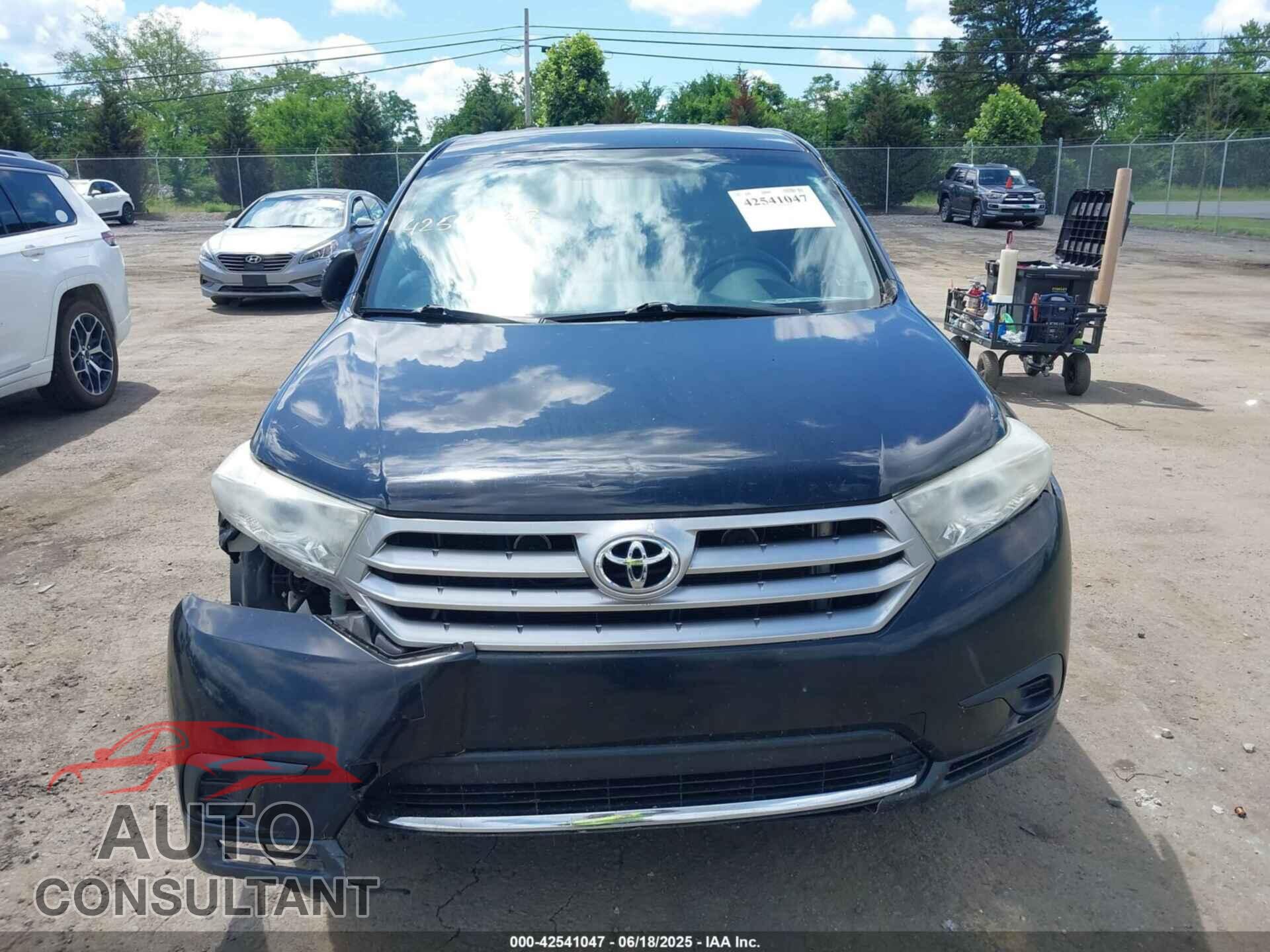 TOYOTA HIGHLANDER 2013 - 5TDBK3EH8DS178552