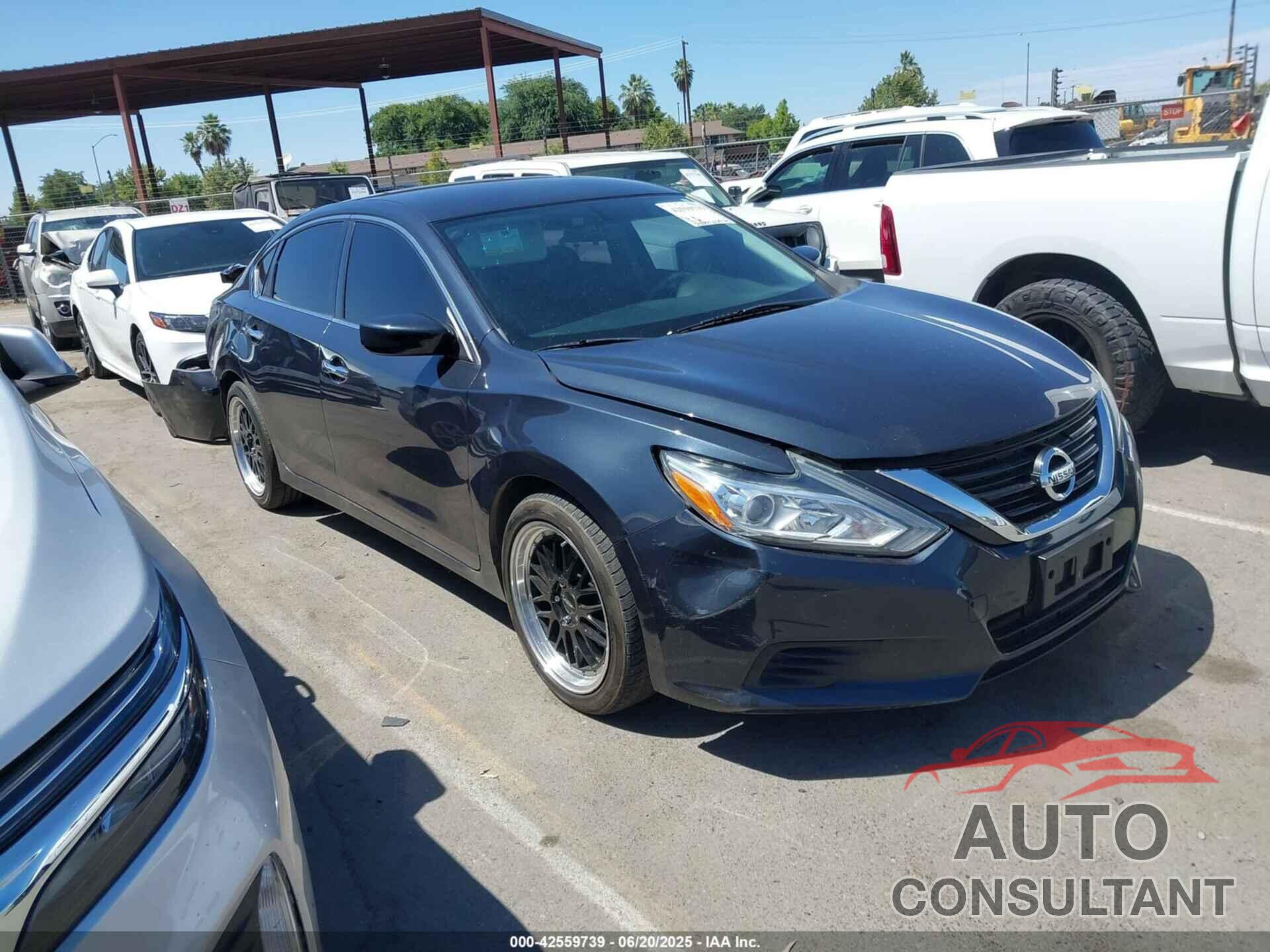 NISSAN ALTIMA 2017 - 1N4AL3AP5HC487141