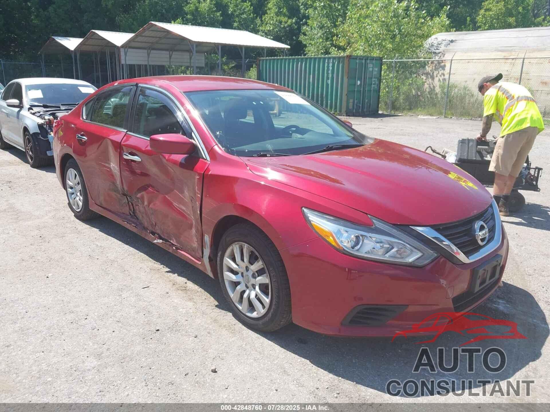 NISSAN ALTIMA 2017 - 1N4AL3AP5HC168631