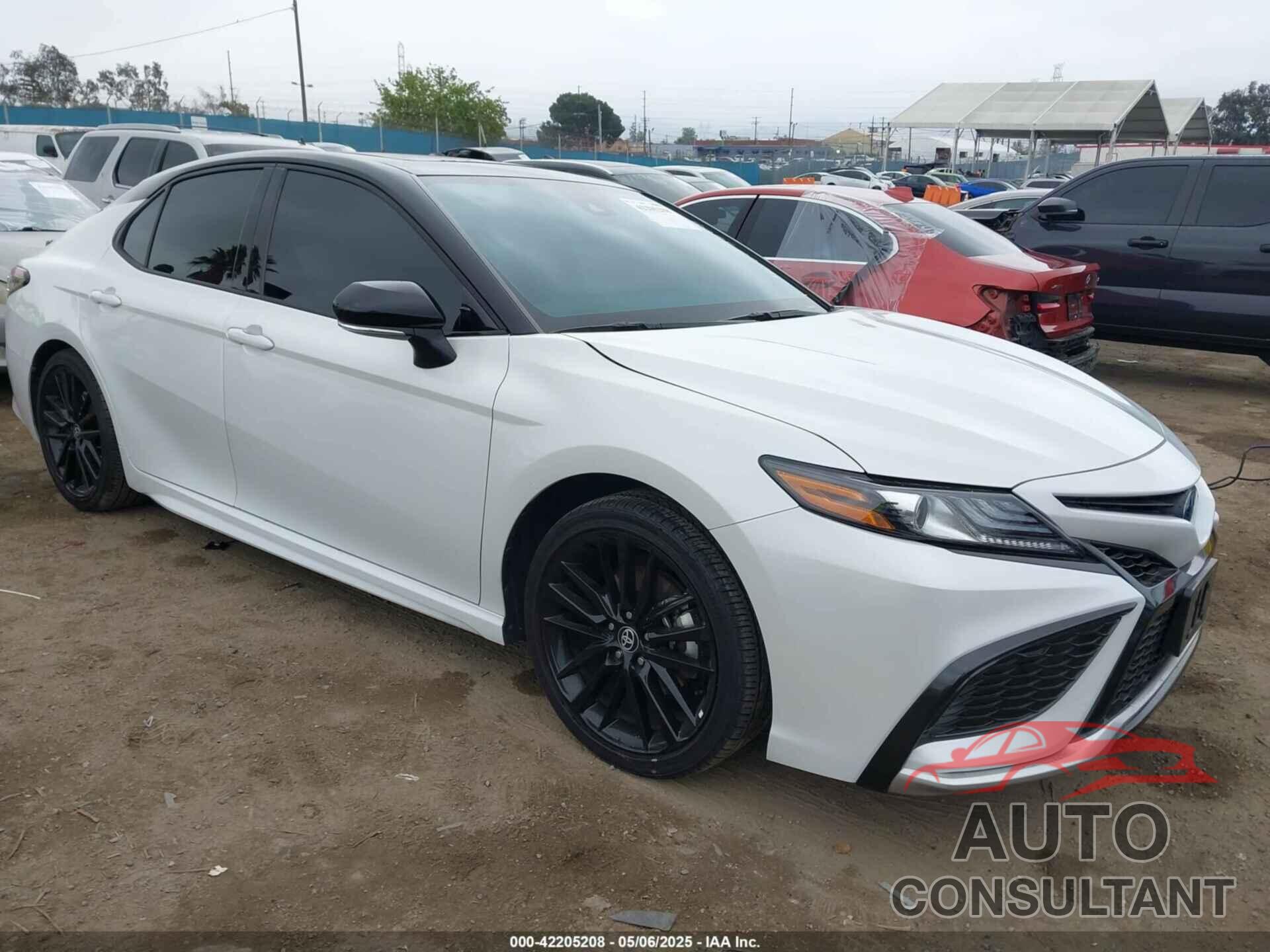 TOYOTA CAMRY 2023 - 4T1K31AKXPU057827