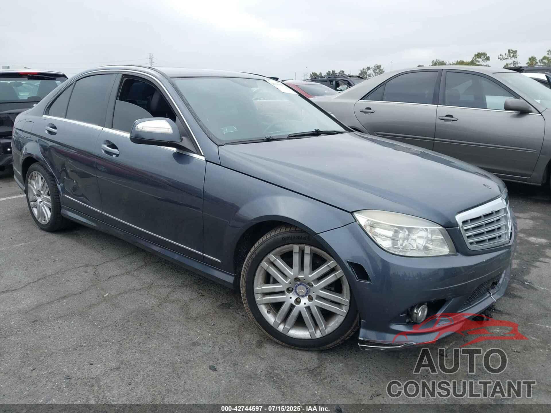 MERCEDES-BENZ C 300 2009 - WDDGF54X29R046929