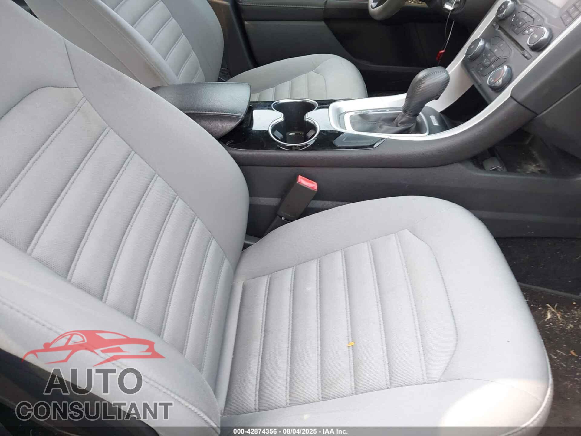 FORD FUSION 2014 - 1FA6P0G70E5379672
