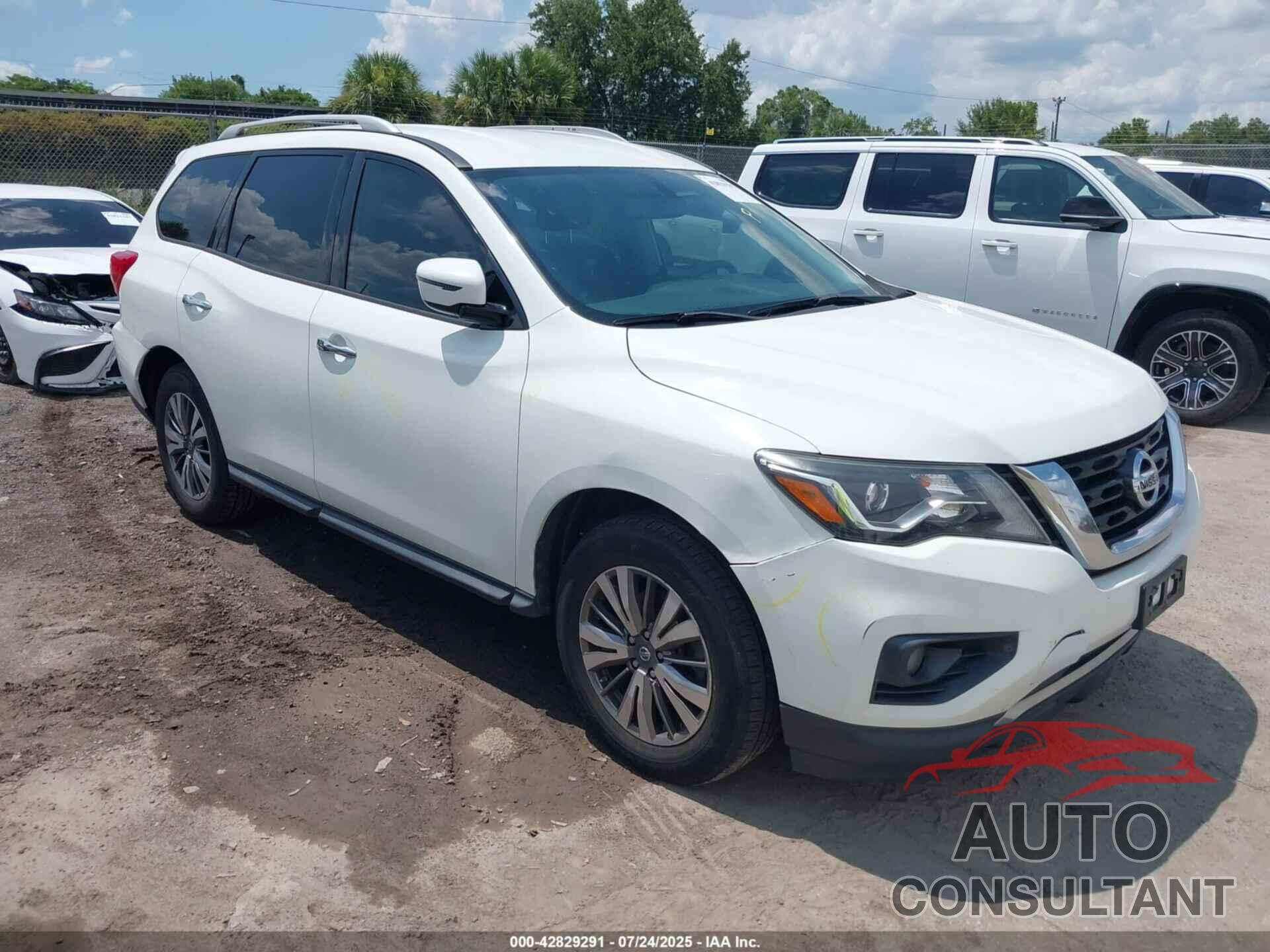 NISSAN PATHFINDER 2018 - 5N1DR2MM7JC625099