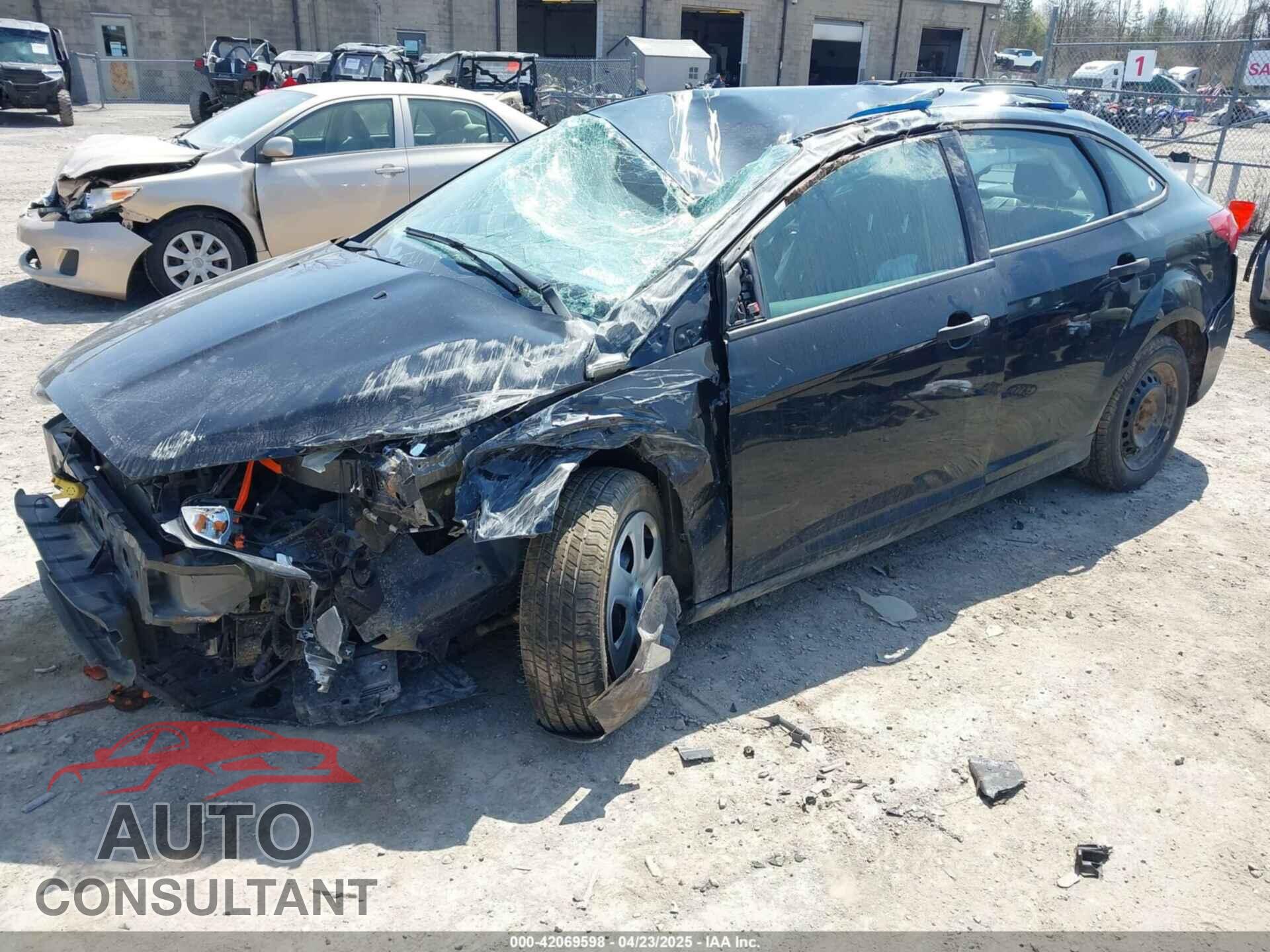 FORD FOCUS 2017 - 1FADP3E23HL301404