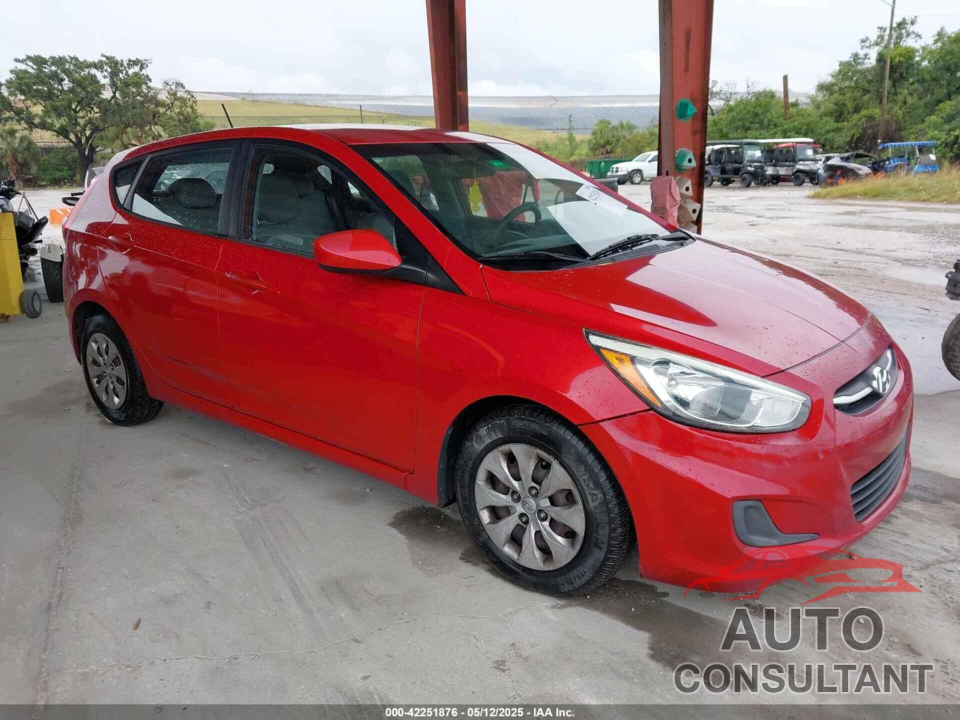 HYUNDAI ACCENT 2015 - KMHCT5AE3FU213677