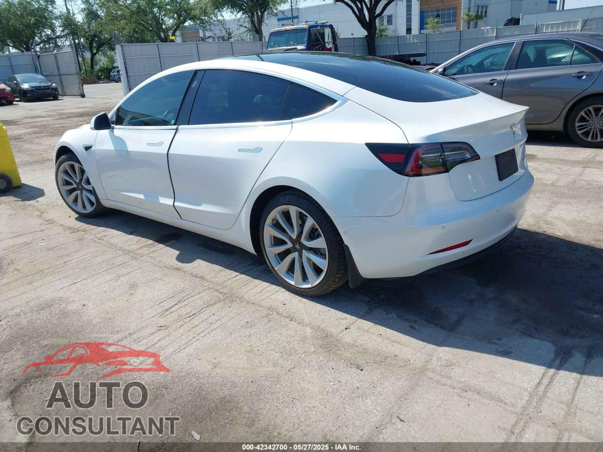 TESLA MODEL 3 2019 - 5YJ3E1EB5KF365132