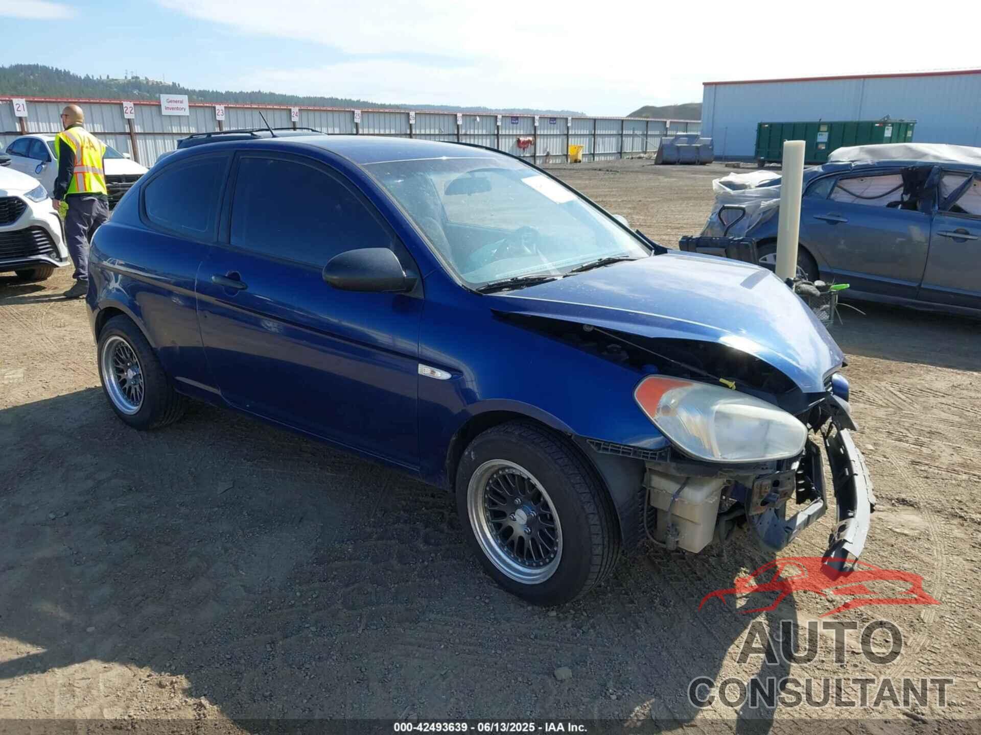 HYUNDAI ACCENT 2009 - KMHCM36C19U142539