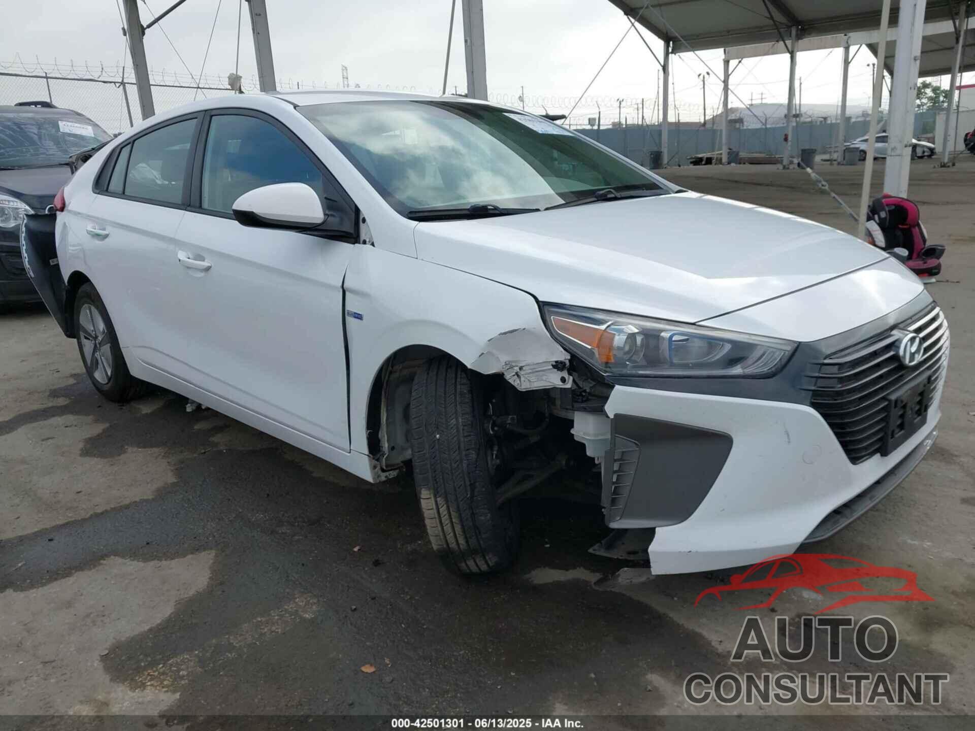 HYUNDAI IONIQ HYBRID 2019 - KMHC65LC7KU128337