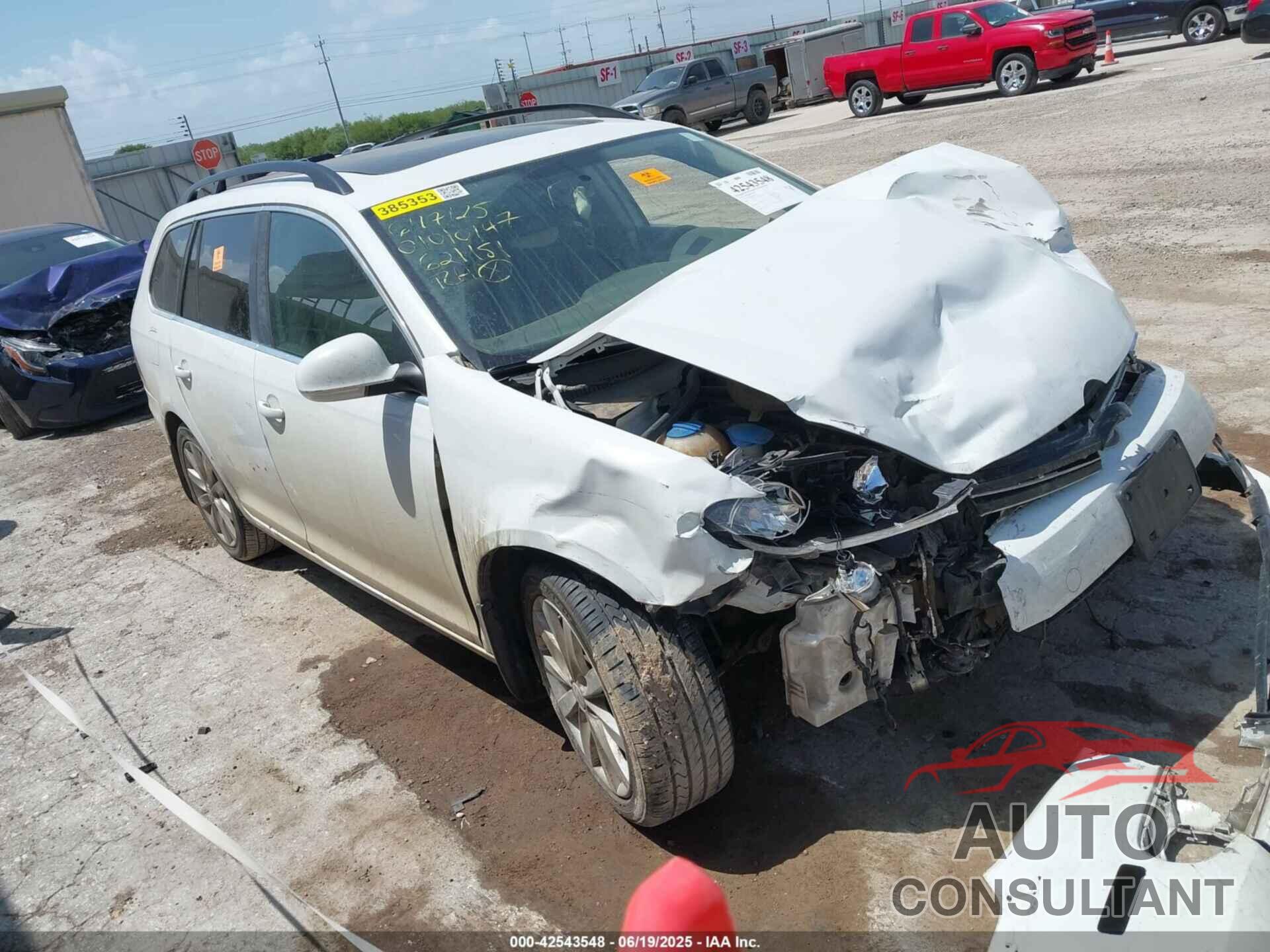 VOLKSWAGEN JETTA SPORTWAGEN 2014 - 3VWPL7AJ2EM621151