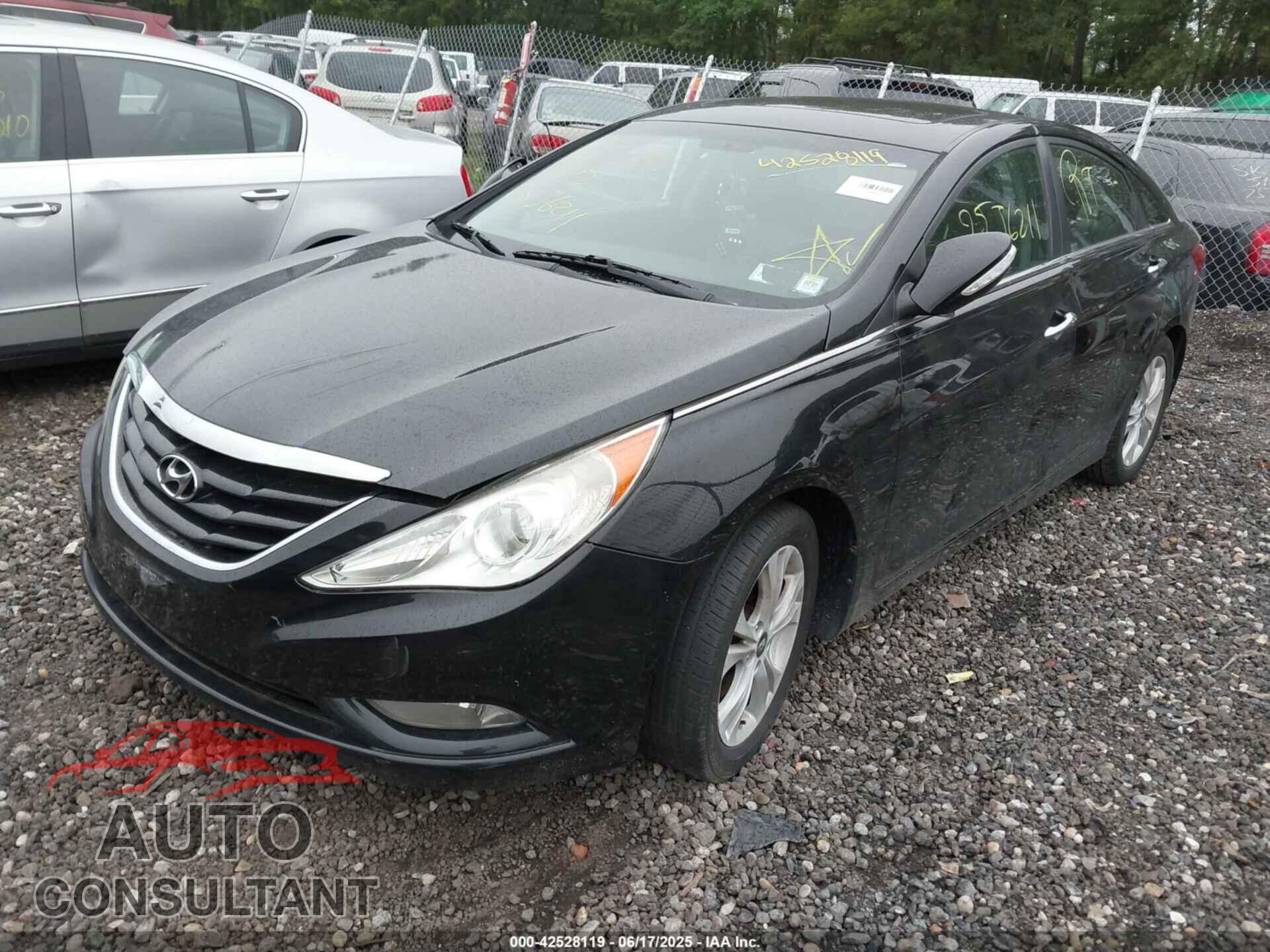 HYUNDAI SONATA 2011 - 5NPEC4AC2BH082123