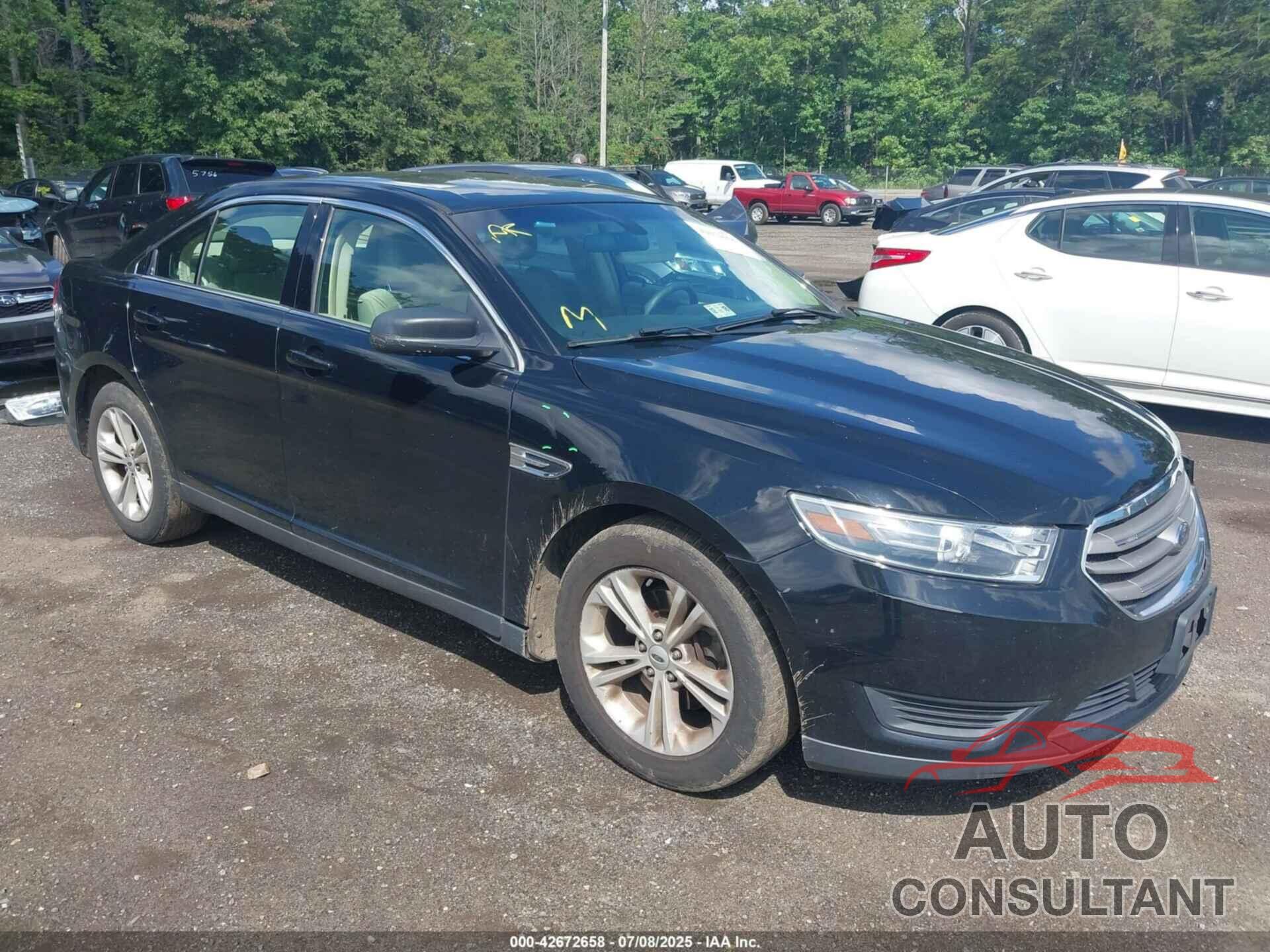 FORD TAURUS 2018 - 1FAHP2D81JG105235