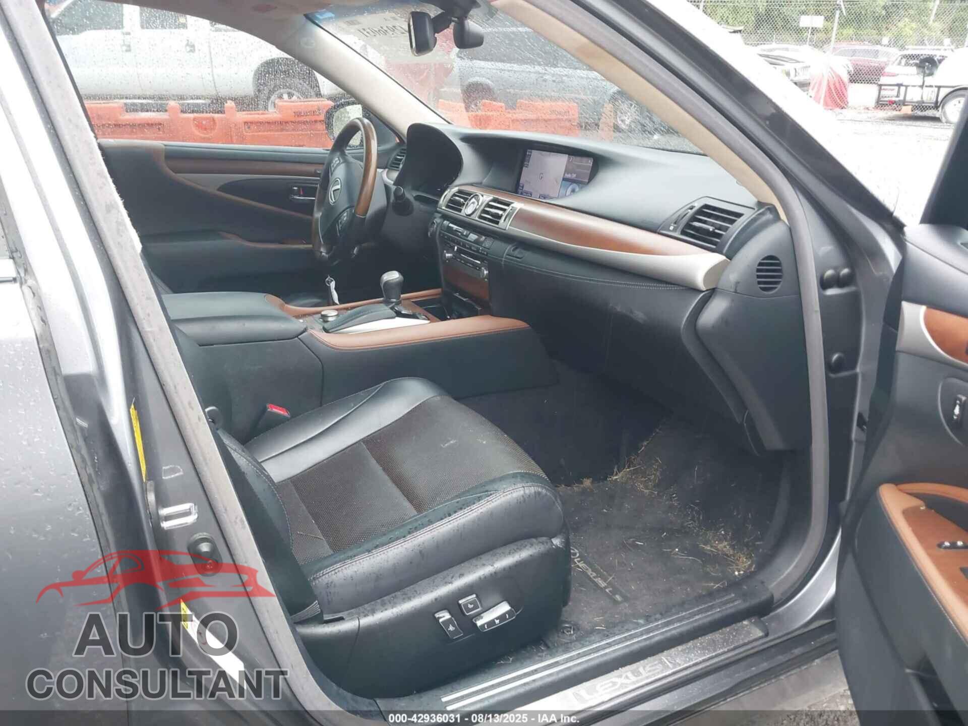 LEXUS LS 460 2014 - JTHGL5EF3E5050979