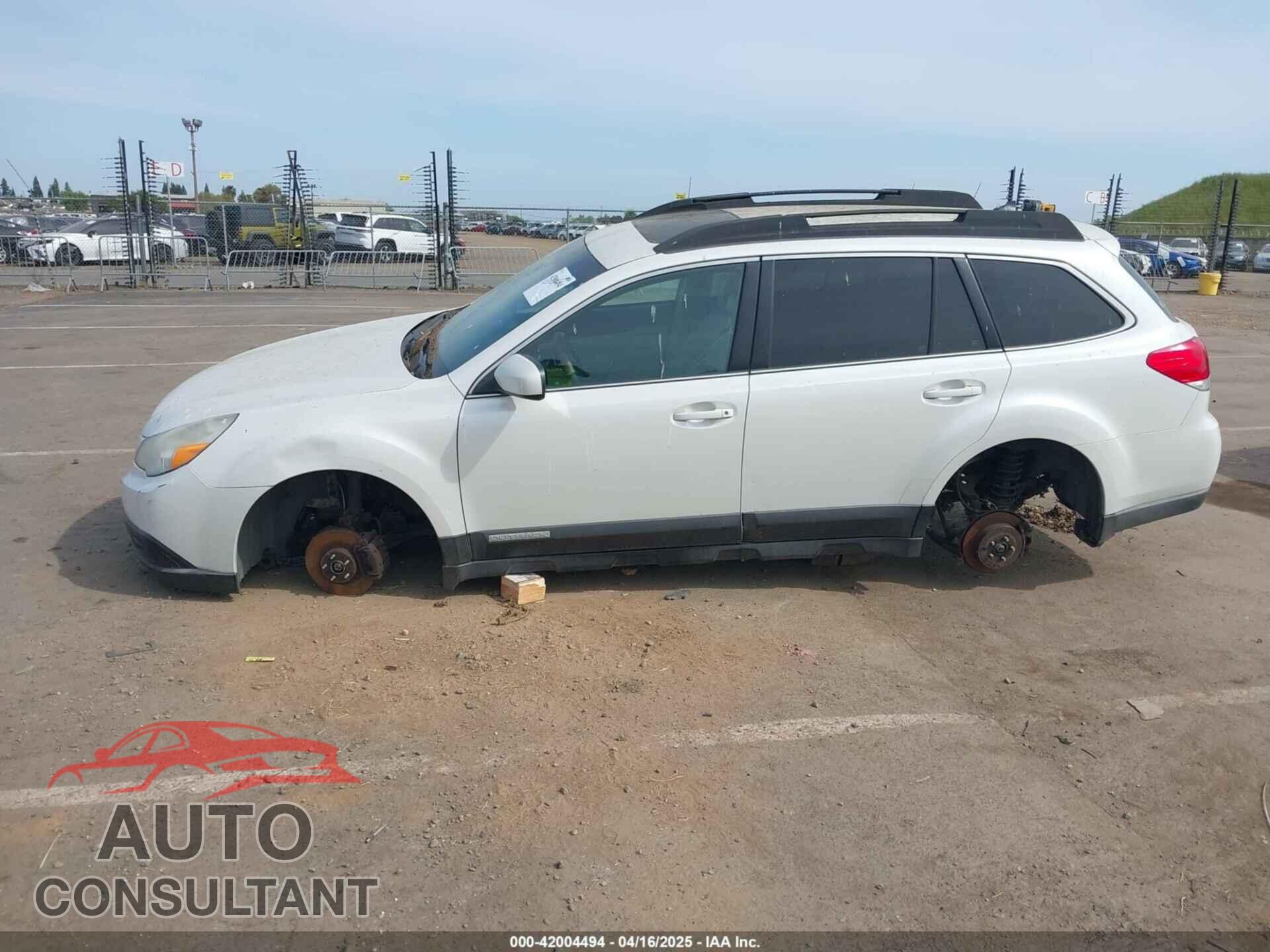 SUBARU OUTBACK 2012 - 4S4BRBKC3C3207658