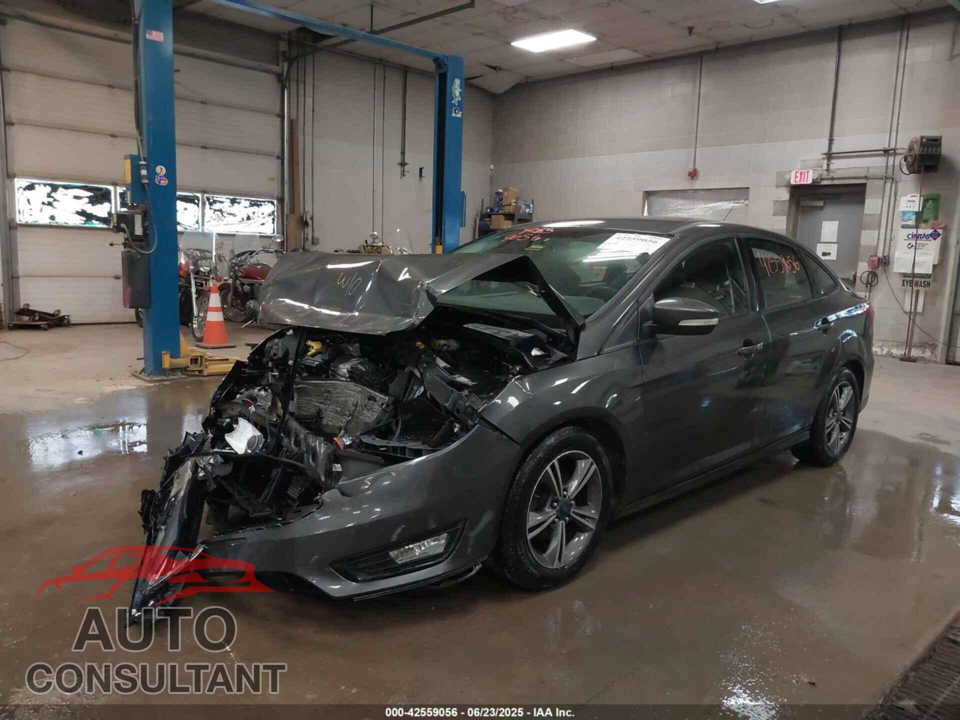 FORD FOCUS 2016 - 1FADP3FE0GL317874